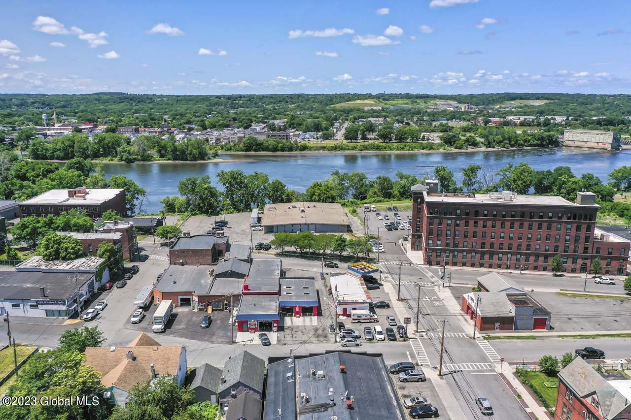 690-696 River Street