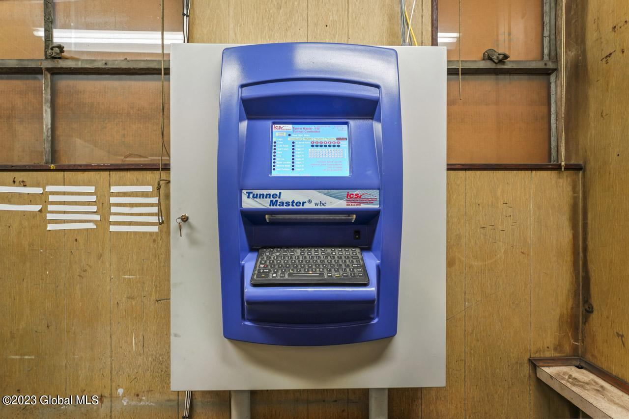 690-696 River Street