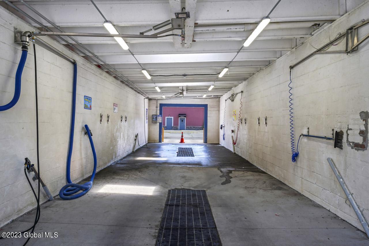 690-696 River Street