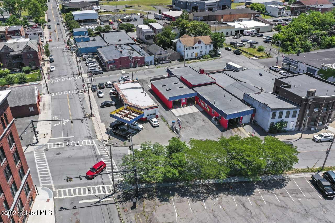 690-696 River Street