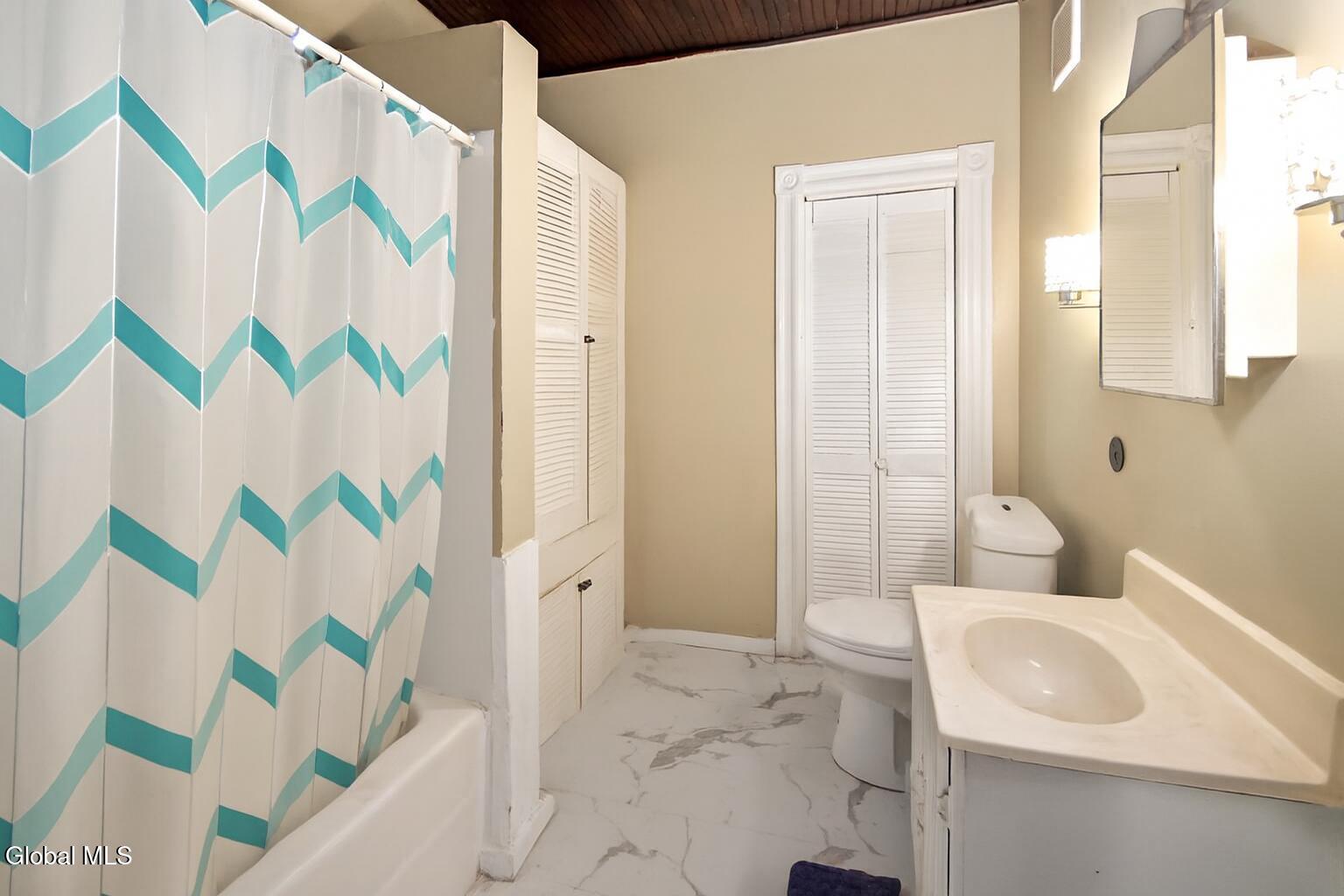 124 Mountainview Avenue