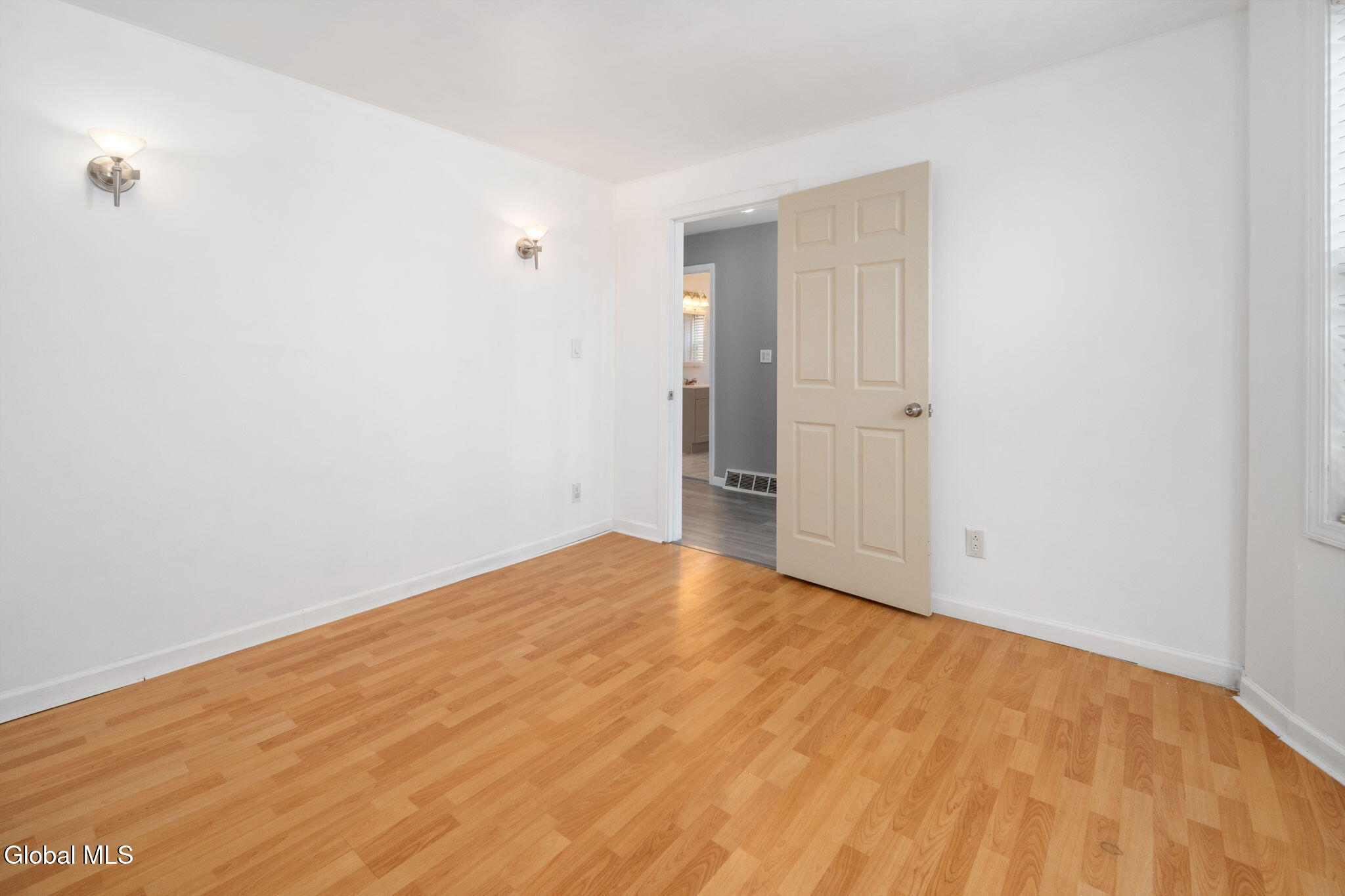 418 Eleventh Street