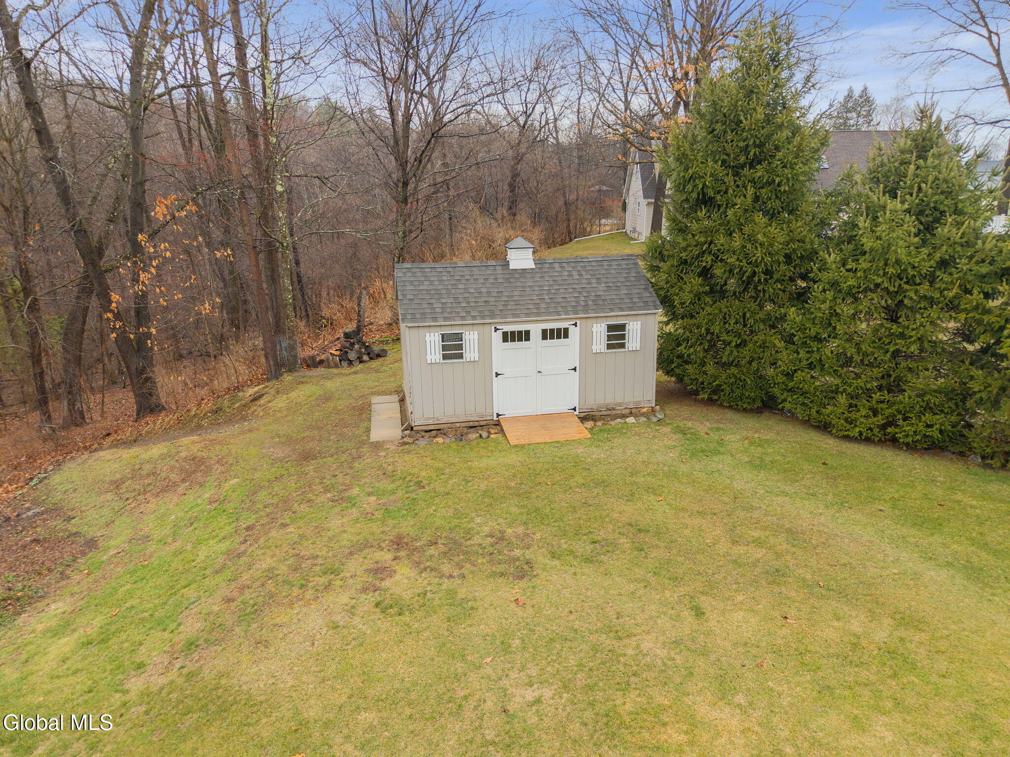 79 Dewey Avenue