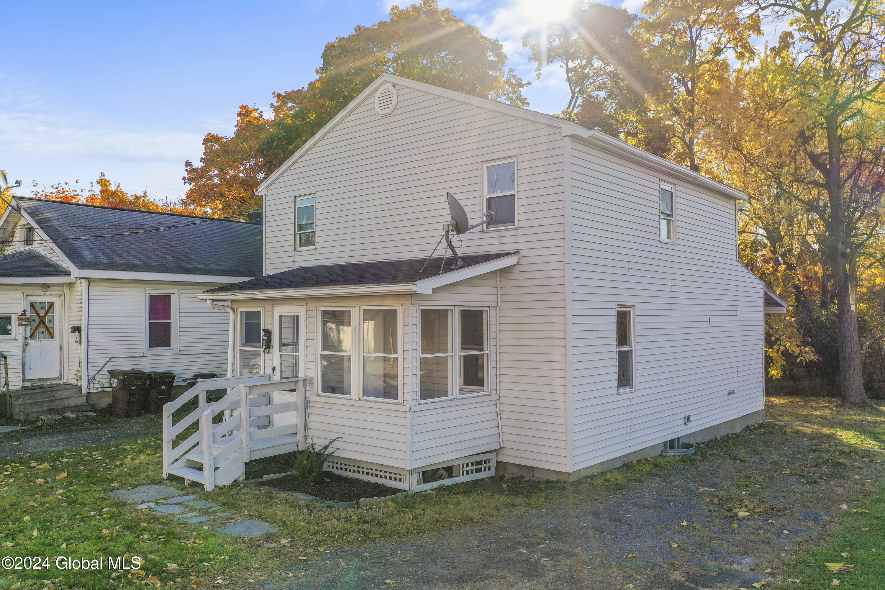 124 Cottage Street