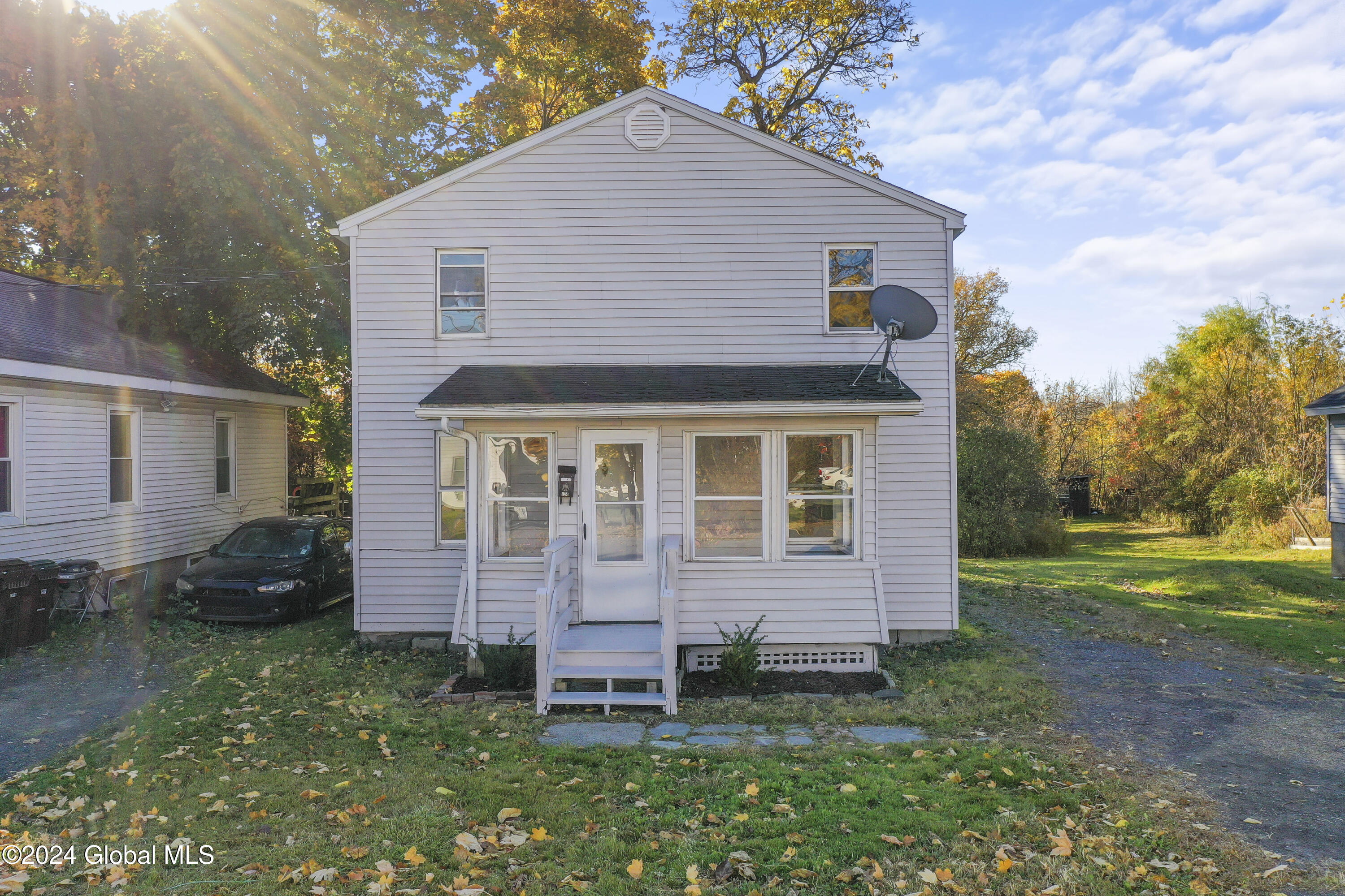 124 Cottage Street