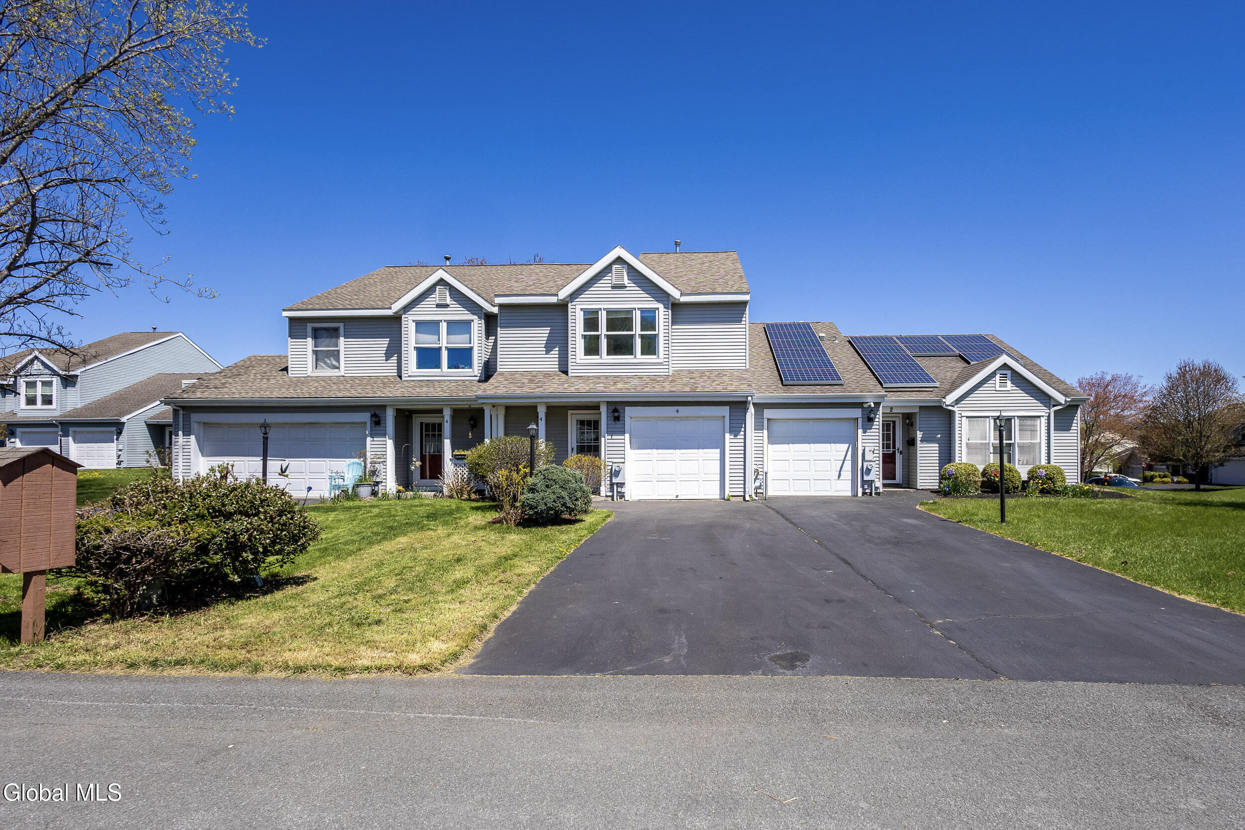 4 Justine Court