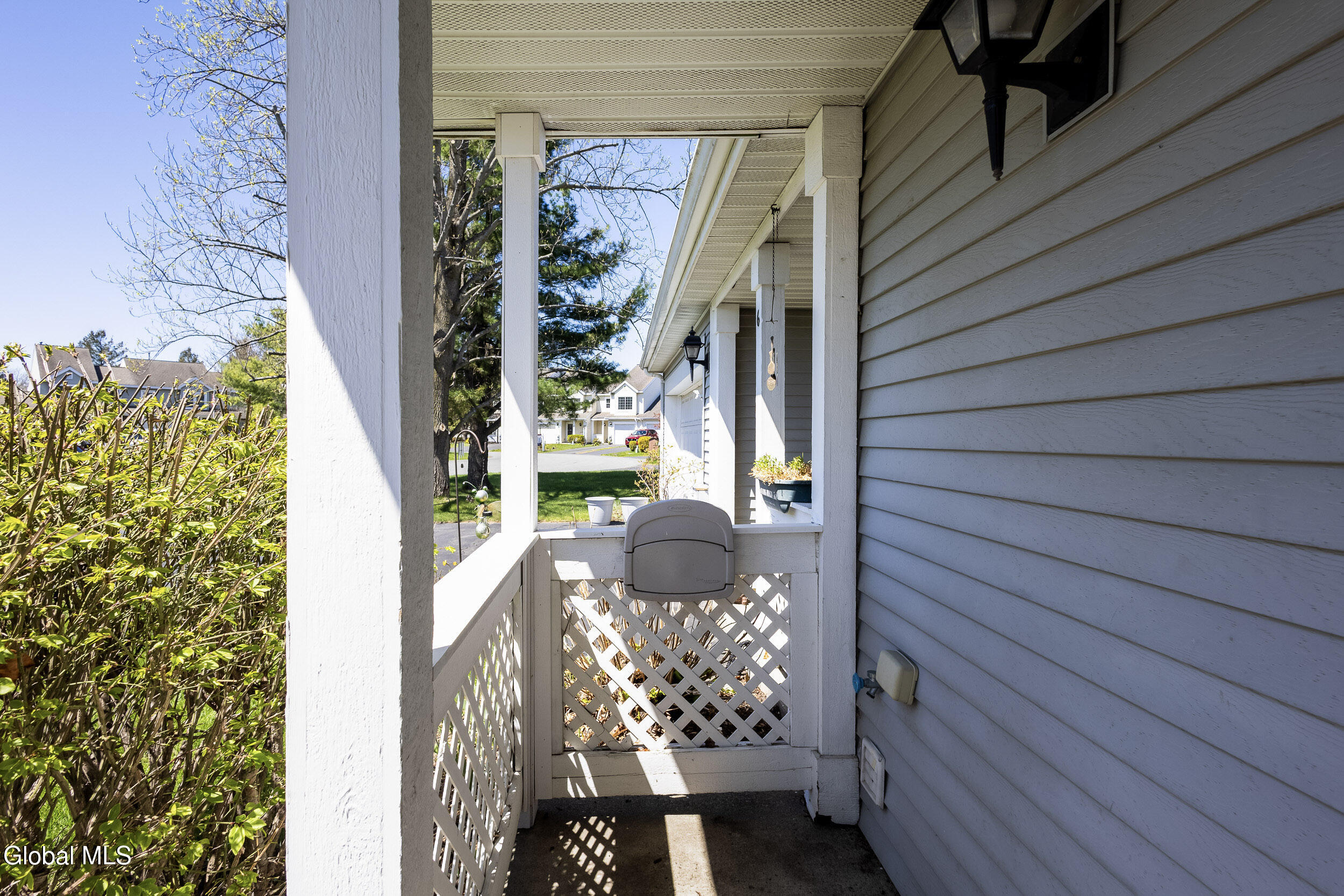 4 Justine Court