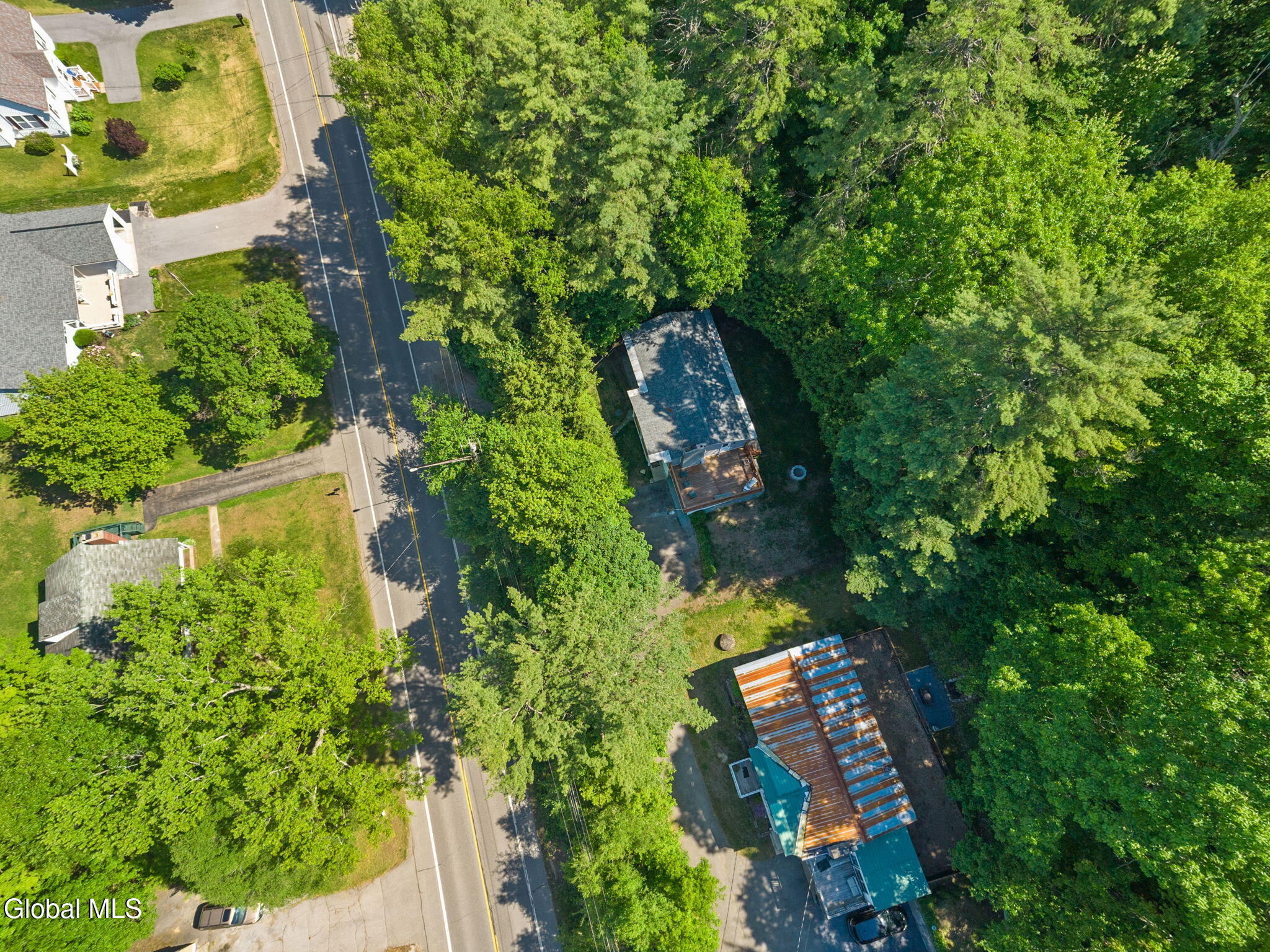 424 Lake Avenue