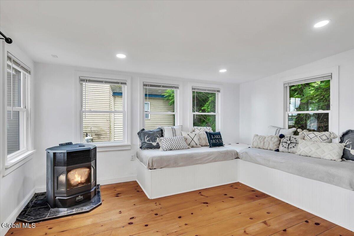 120 Ferry Road