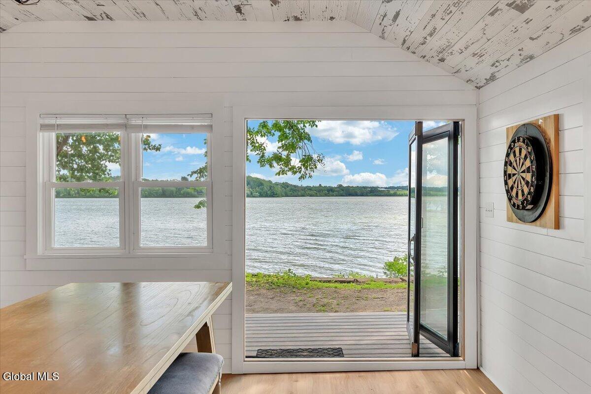 120 Ferry Road