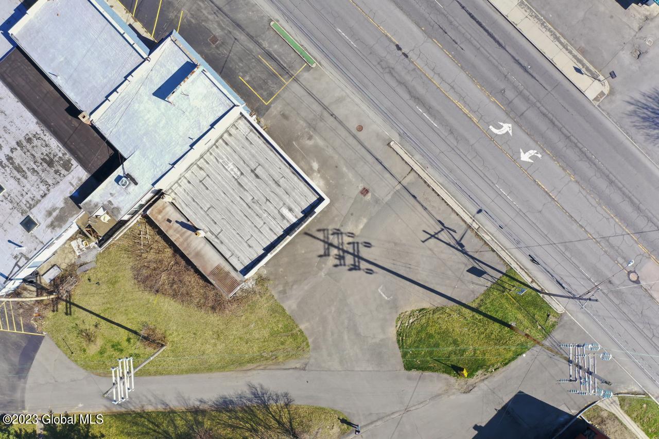 178 Columbia Turnpike