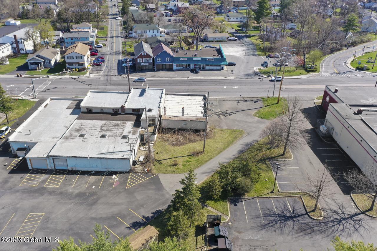 178 Columbia Turnpike