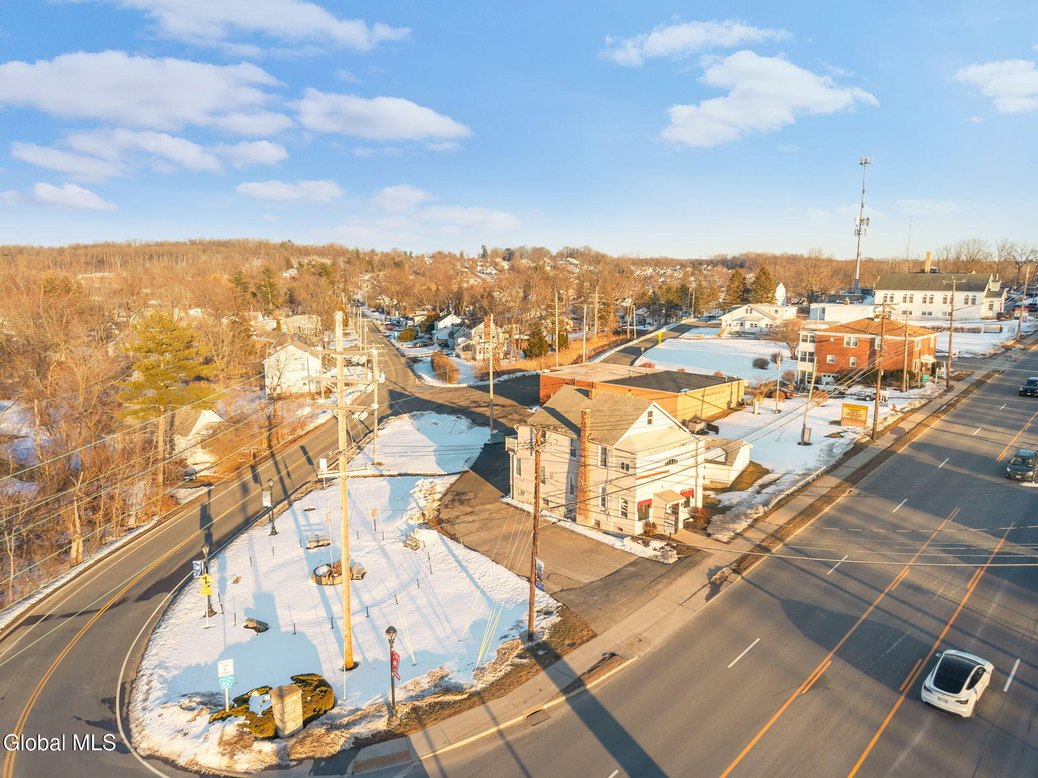 203 Columbia Turnpike