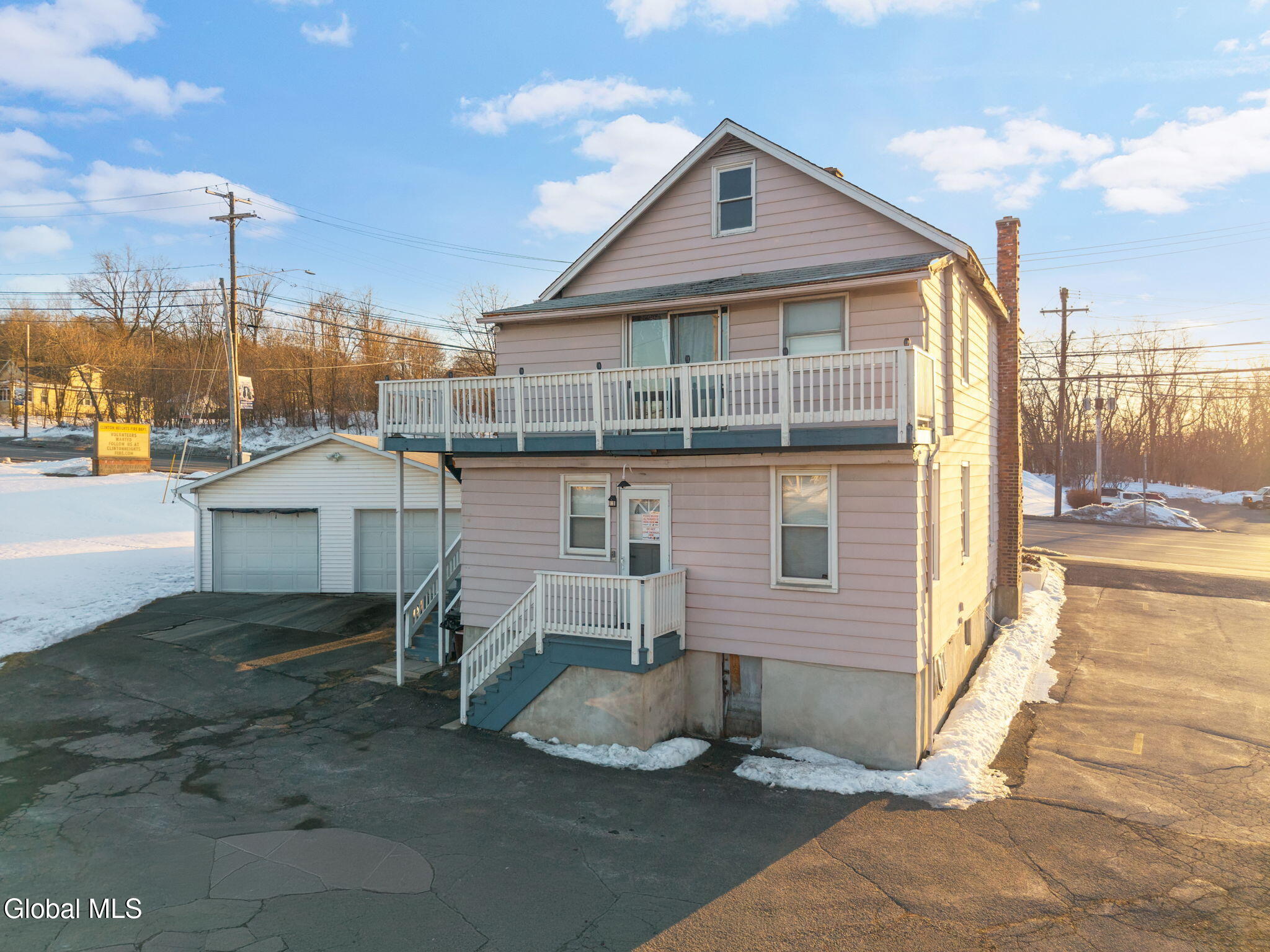 203 Columbia Turnpike