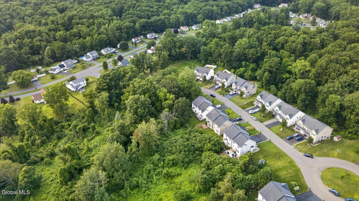 28 Reutter Drive