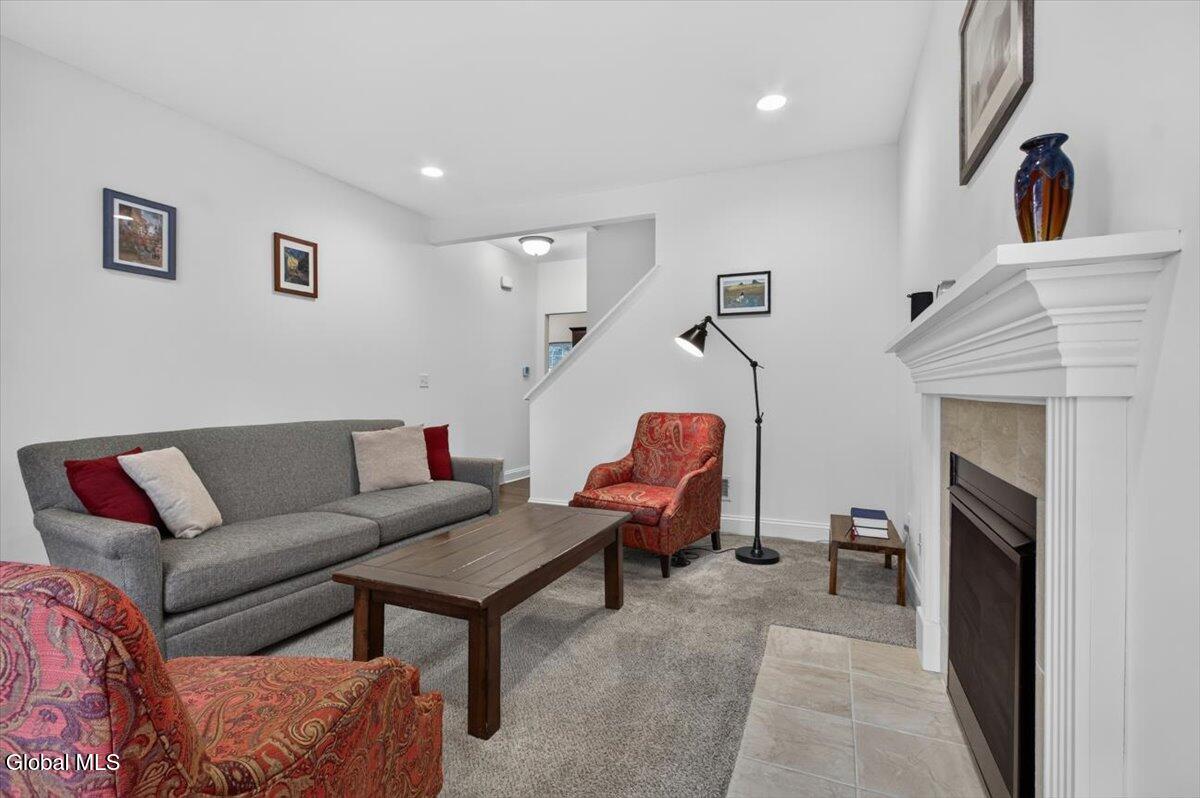 28 Reutter Drive