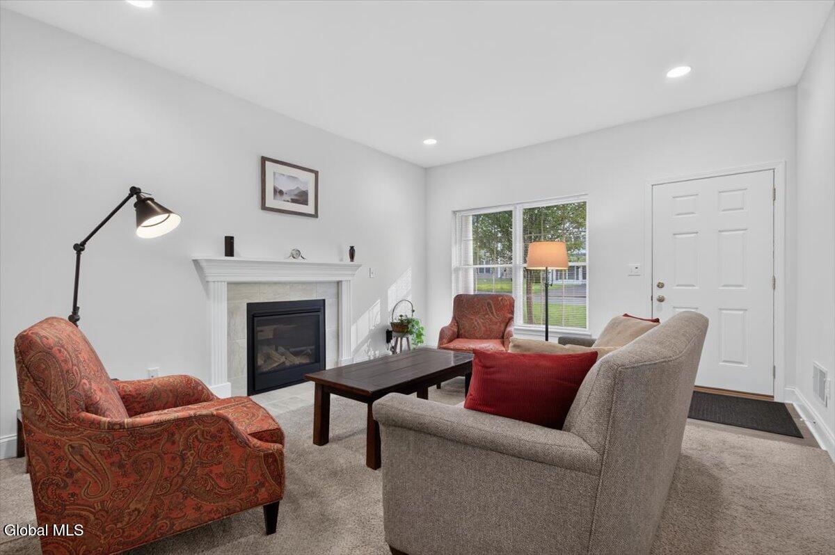 28 Reutter Drive