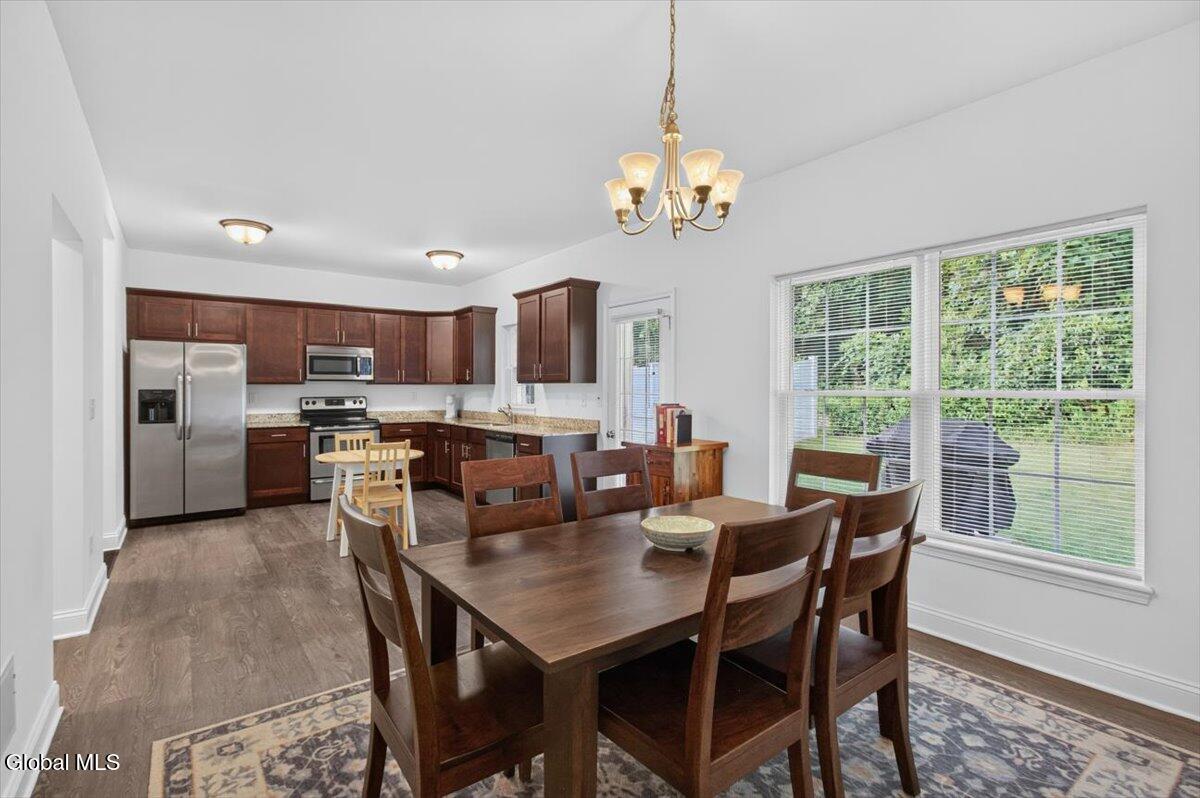 28 Reutter Drive