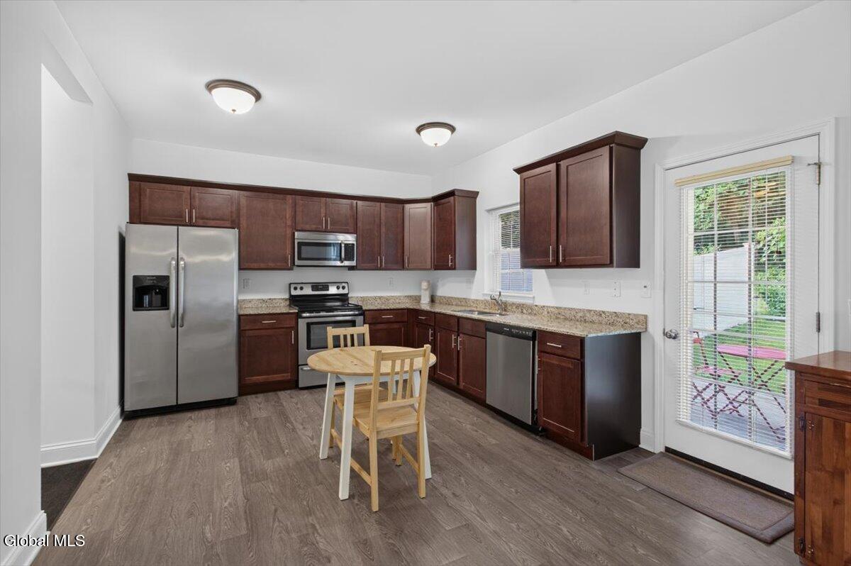 28 Reutter Drive