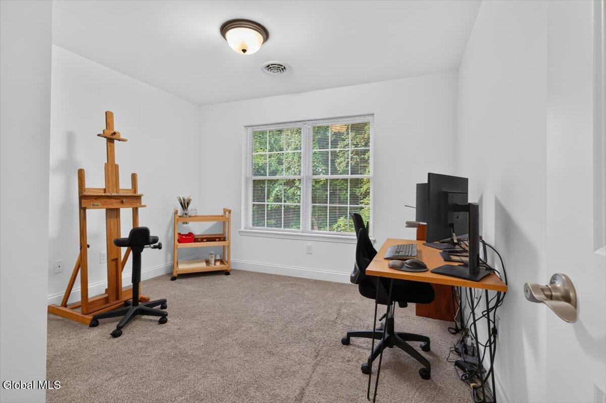 28 Reutter Drive