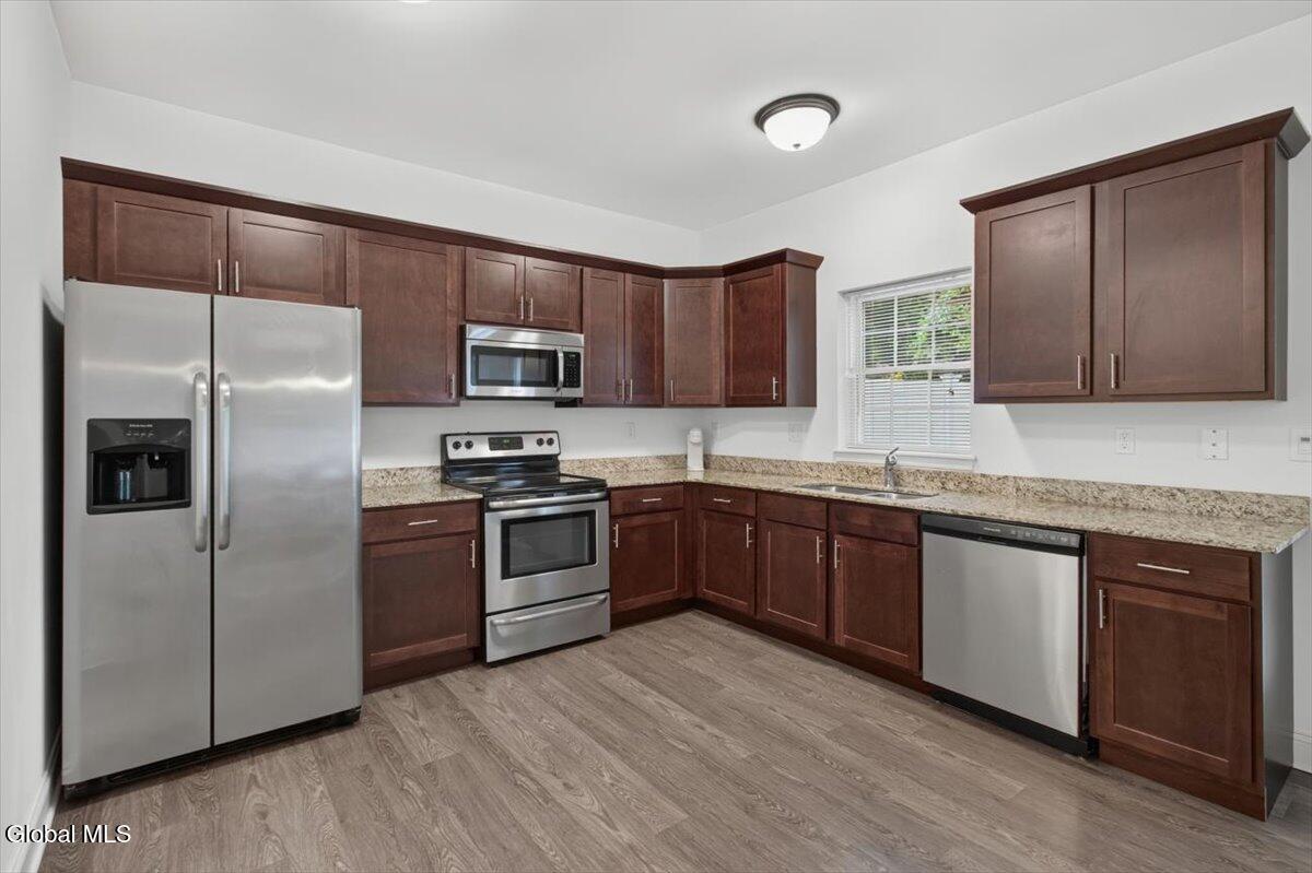28 Reutter Drive