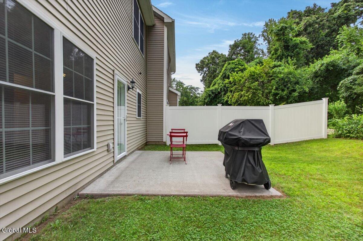 28 Reutter Drive