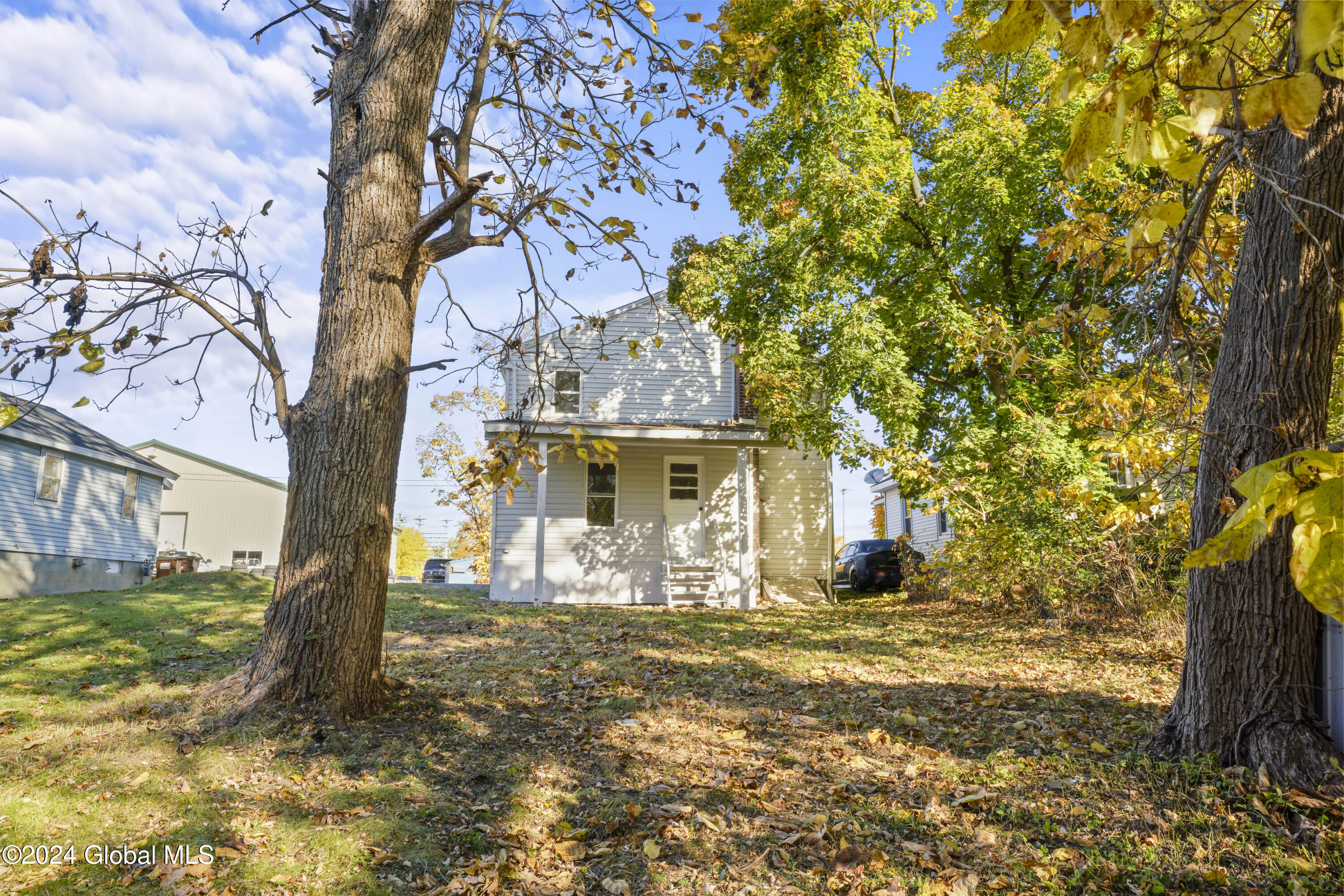 124 Cottage Street