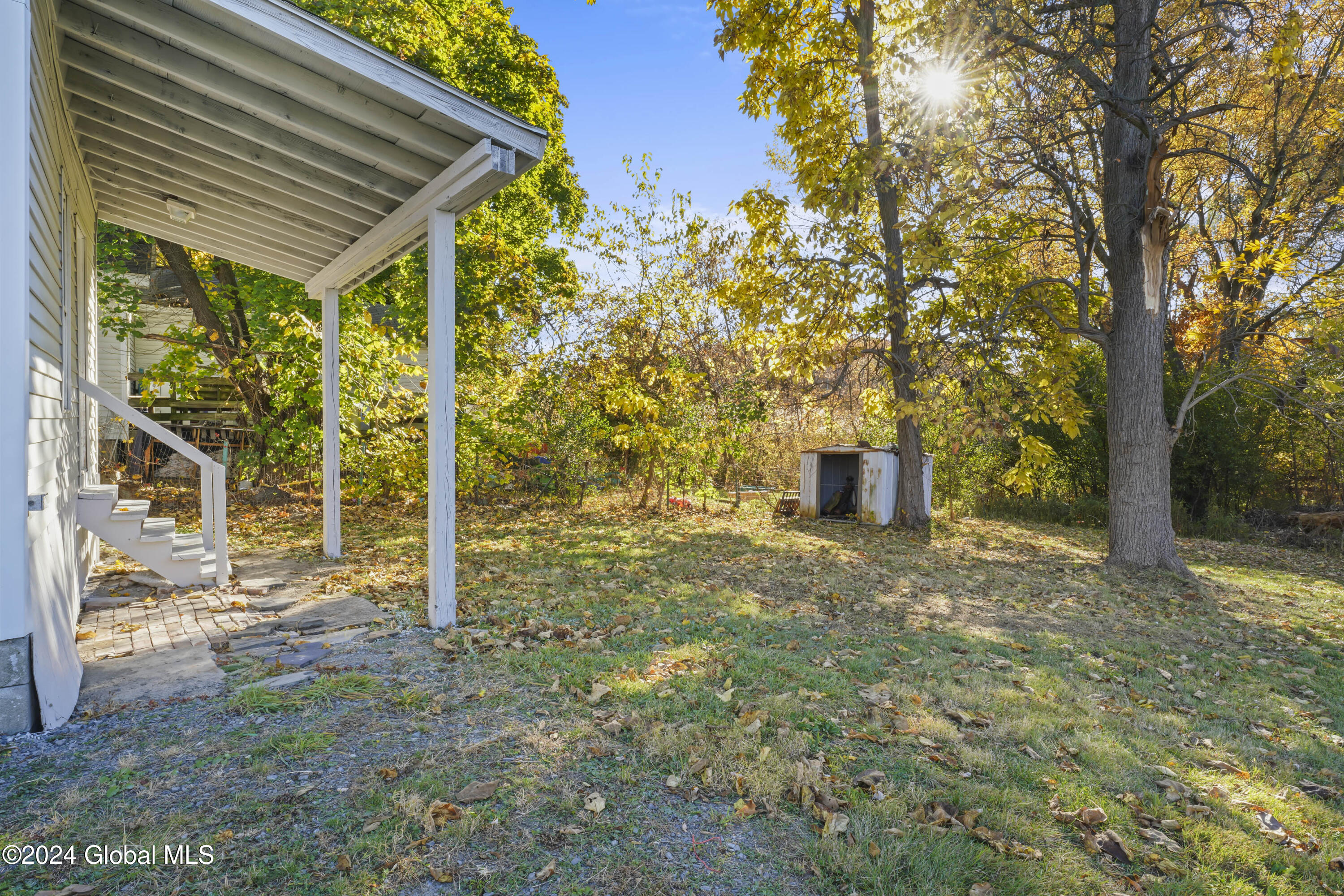 124 Cottage Street