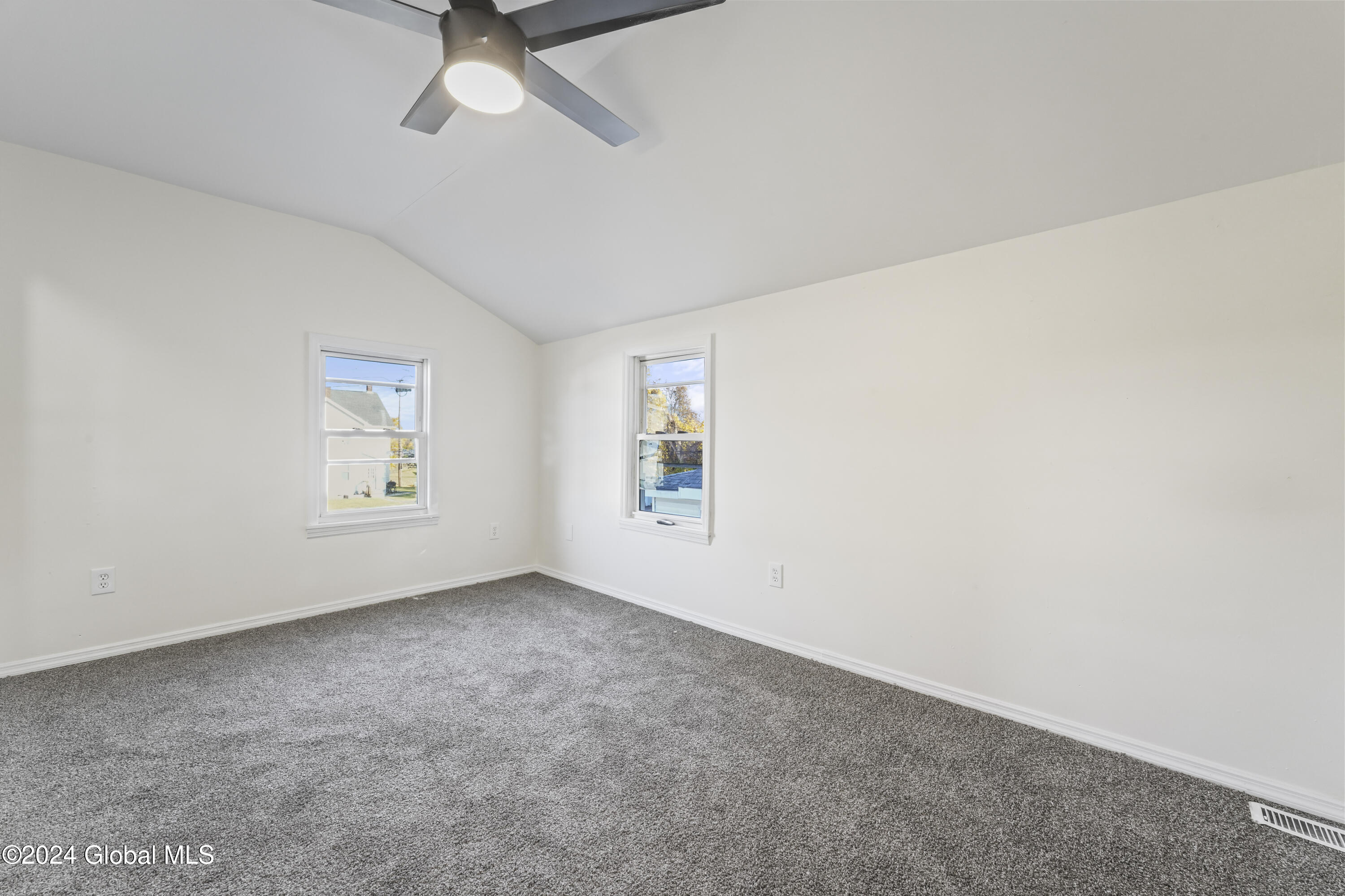 124 Cottage Street