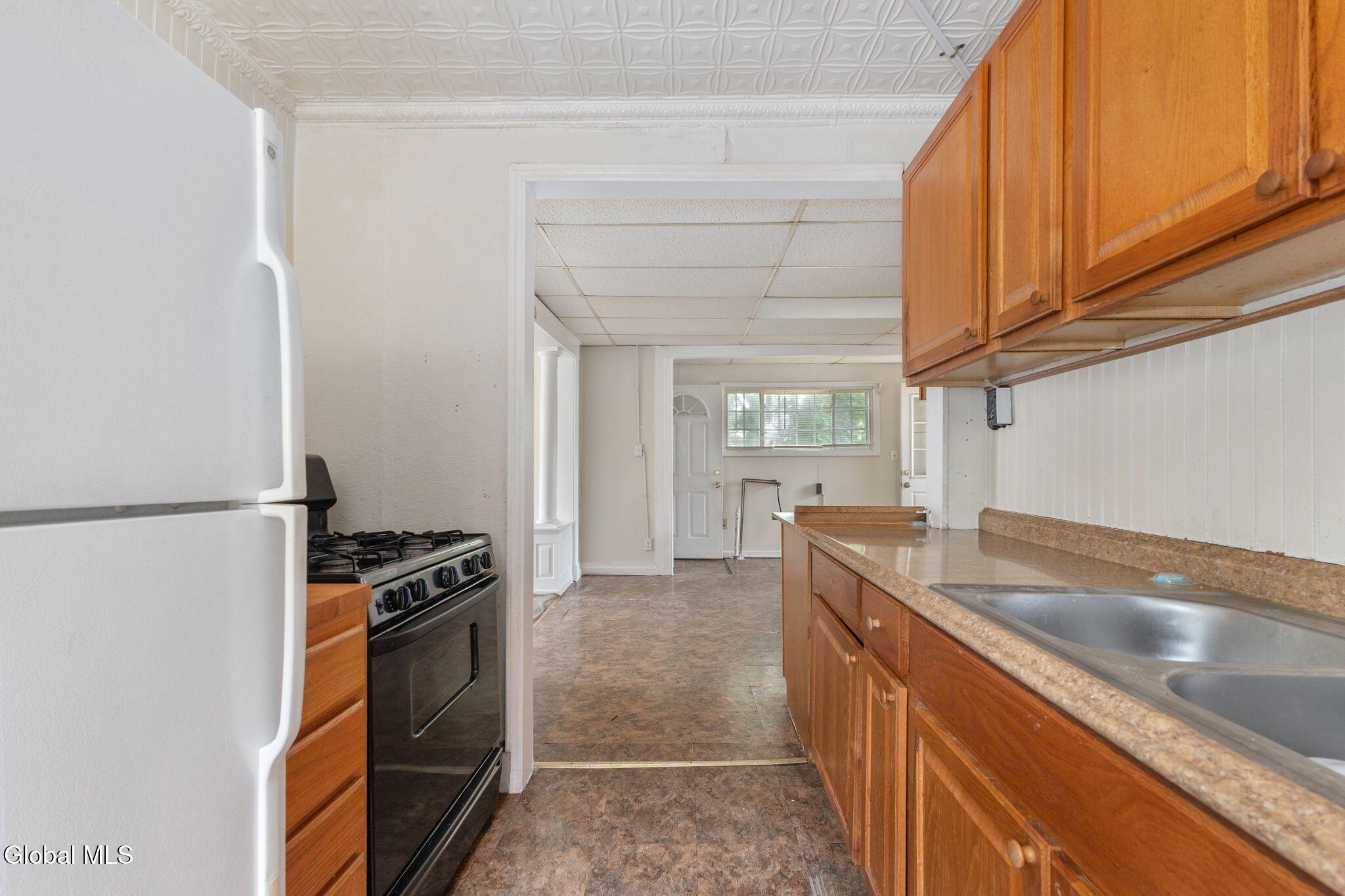 345-349 4th Street