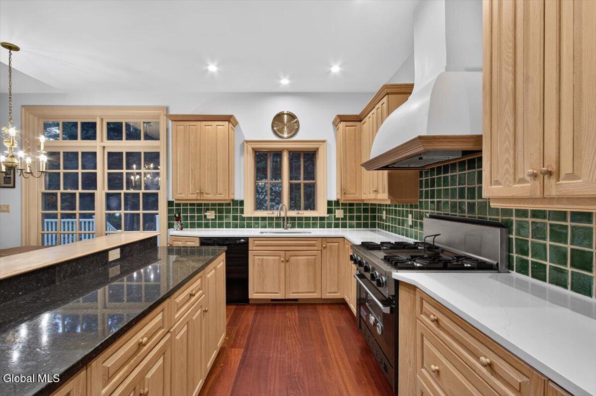 45 Tabor Road