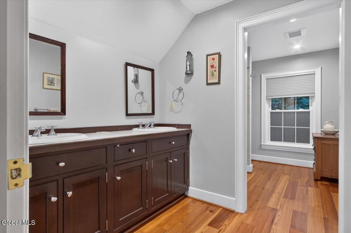 45 Tabor Road