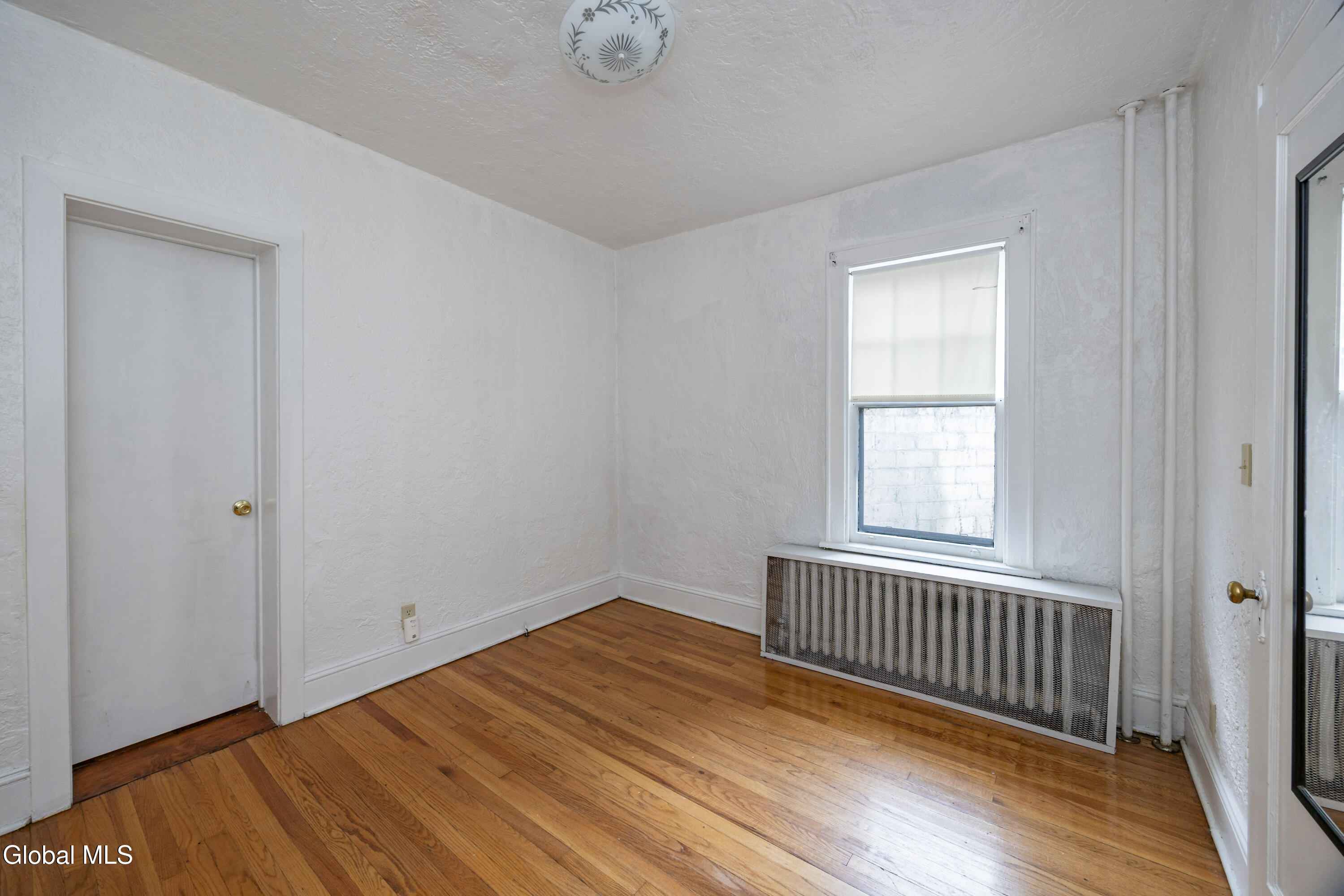 4 View Avenue