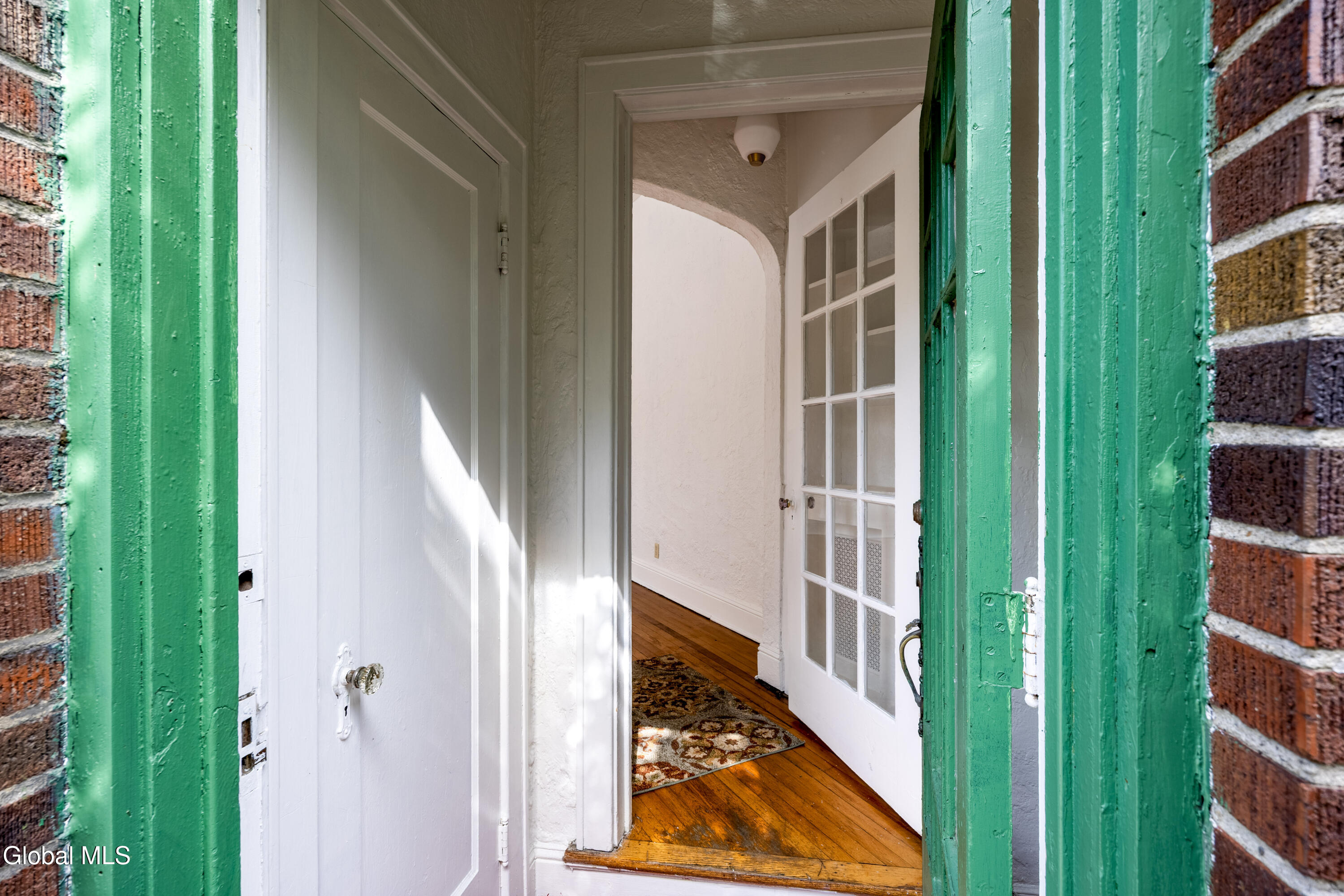 4 View Avenue