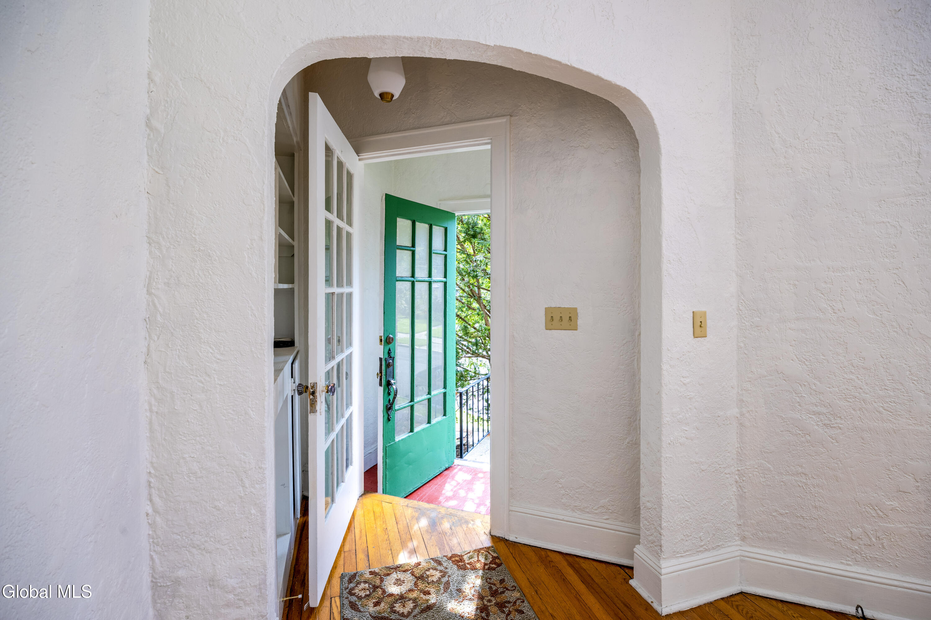 4 View Avenue