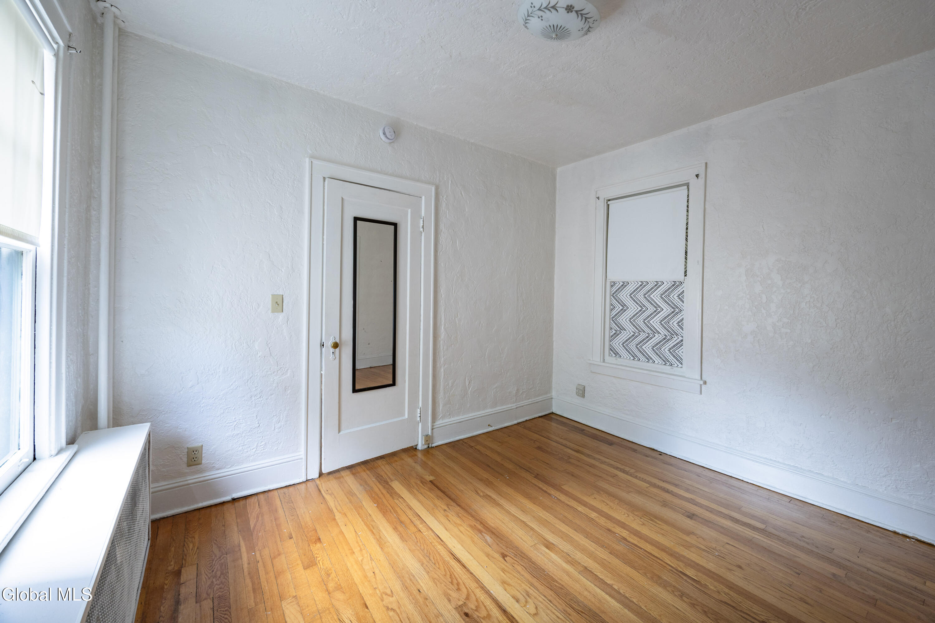 4 View Avenue