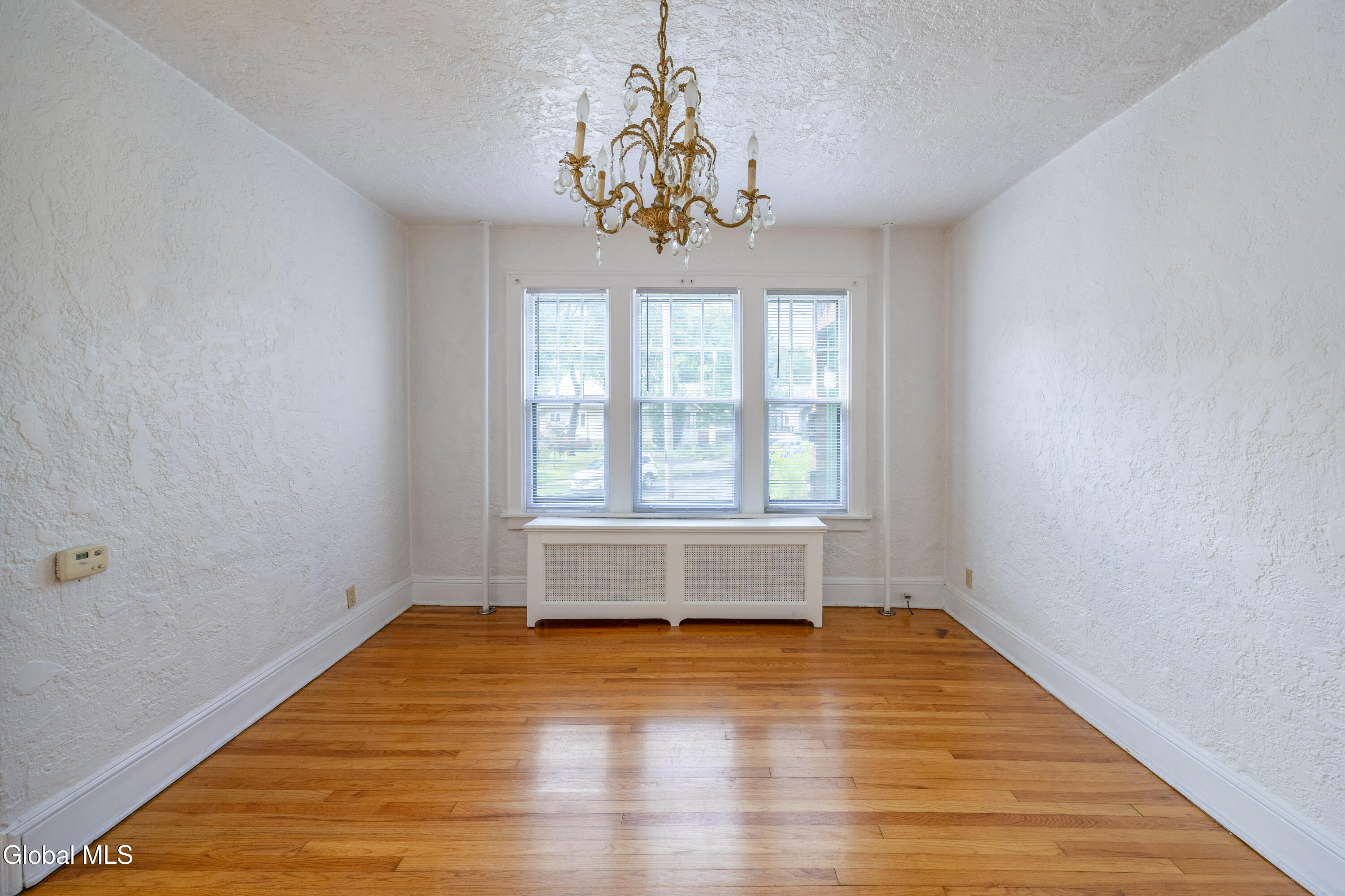 4 View Avenue