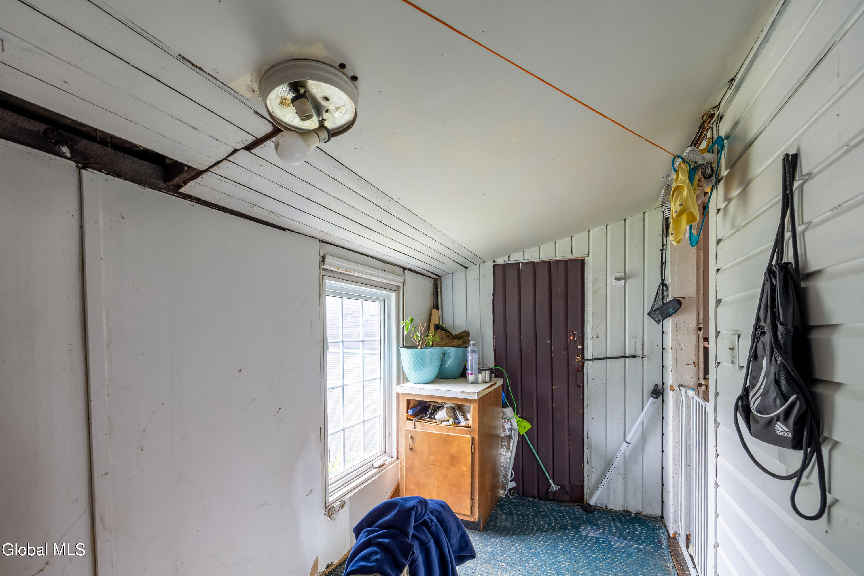 727 Burden Avenue