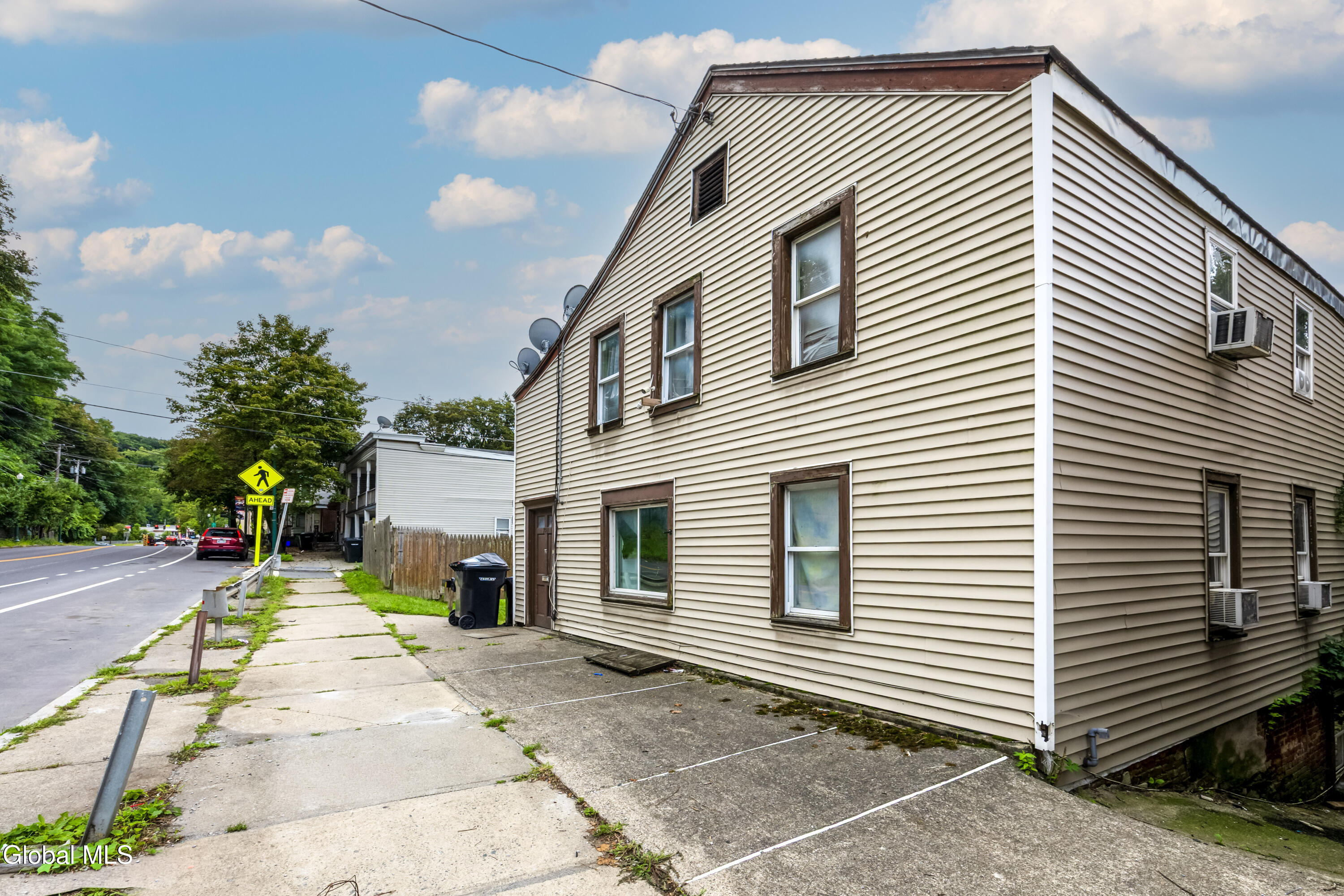 727 Burden Avenue