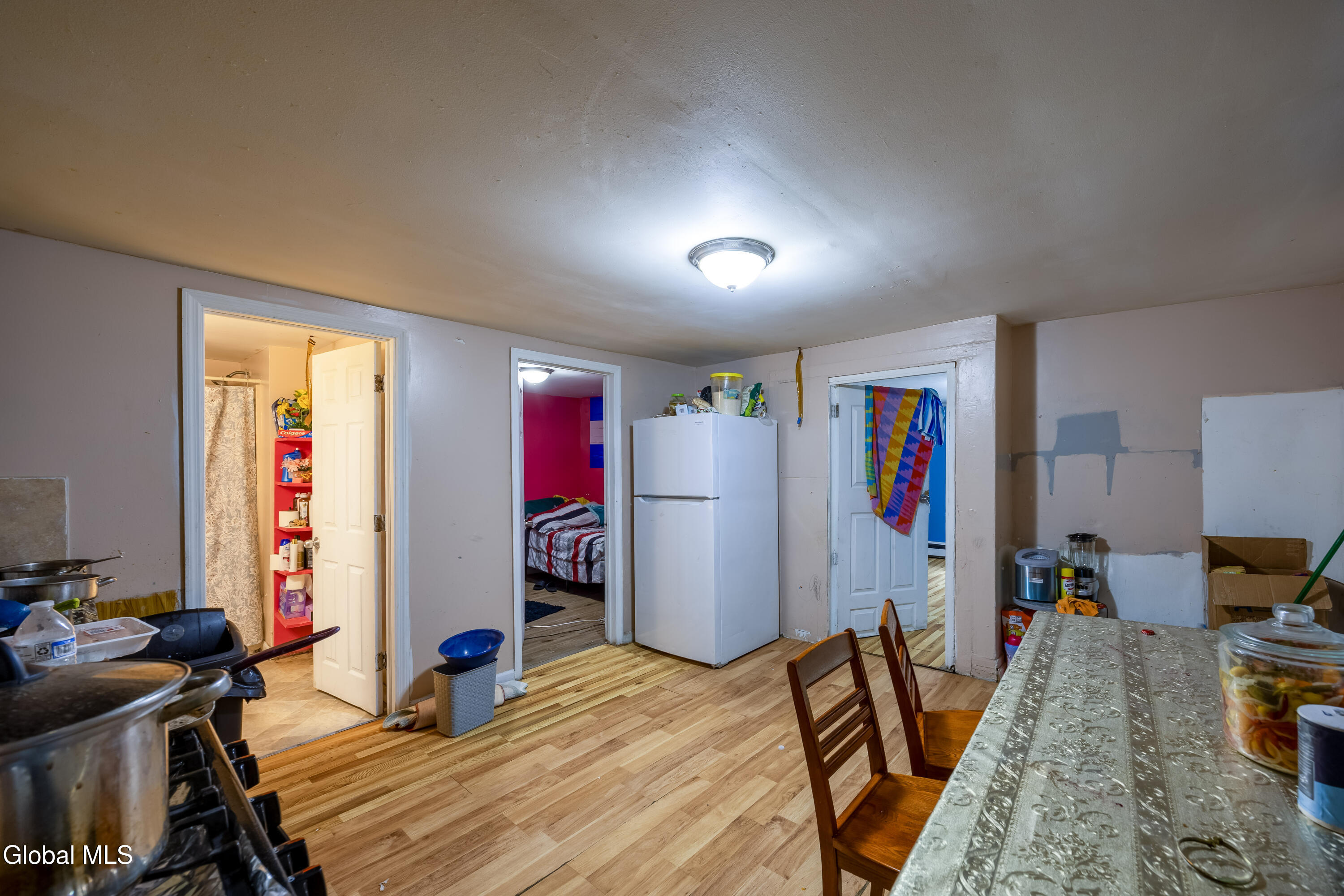 727 Burden Avenue