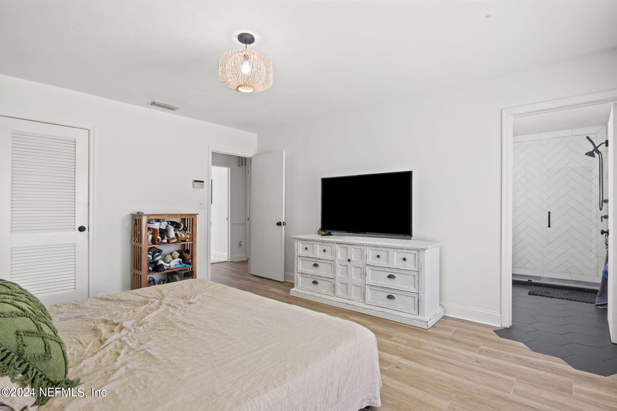 2923 CABALLERO Drive