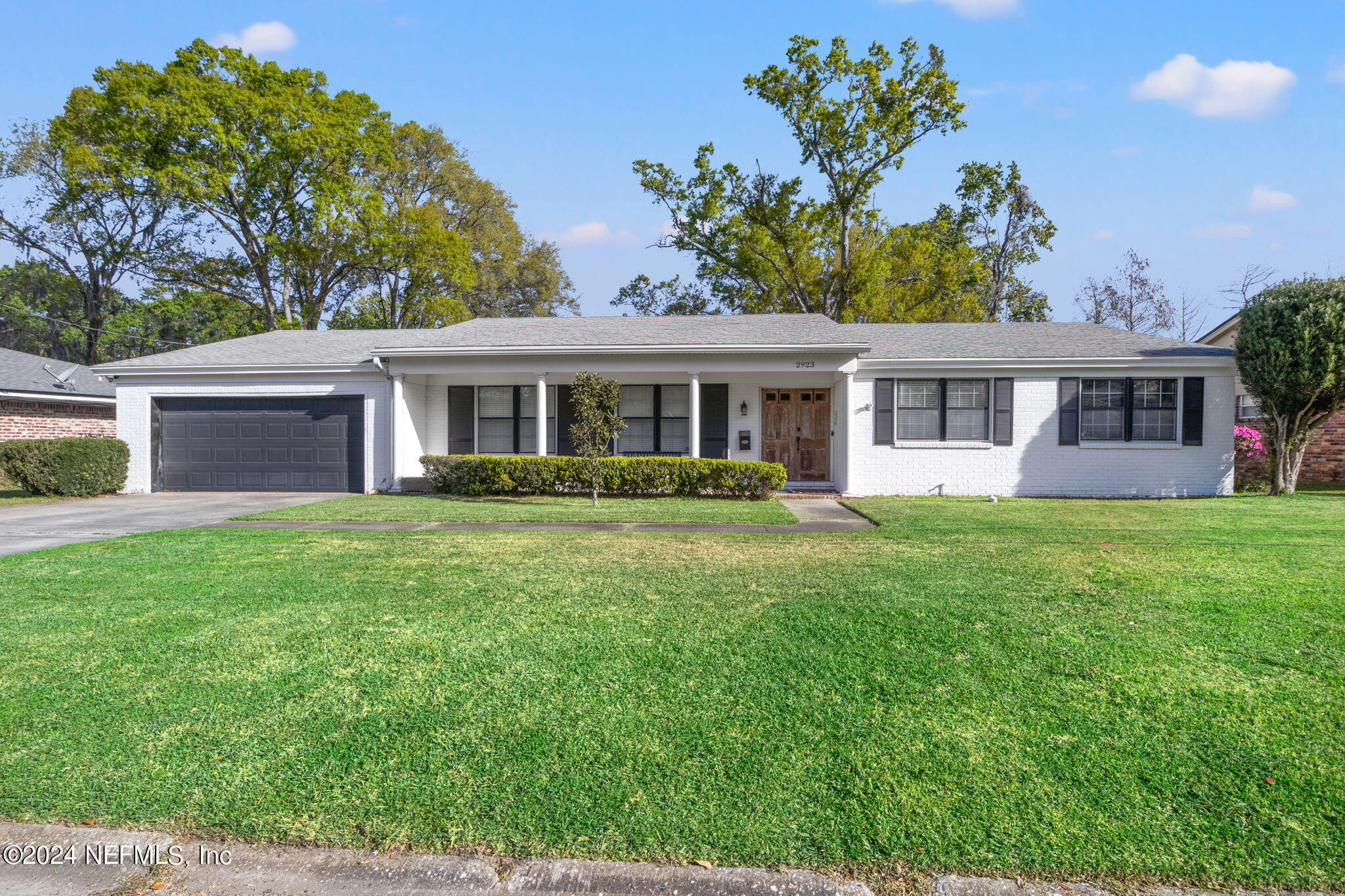 2923 CABALLERO Drive