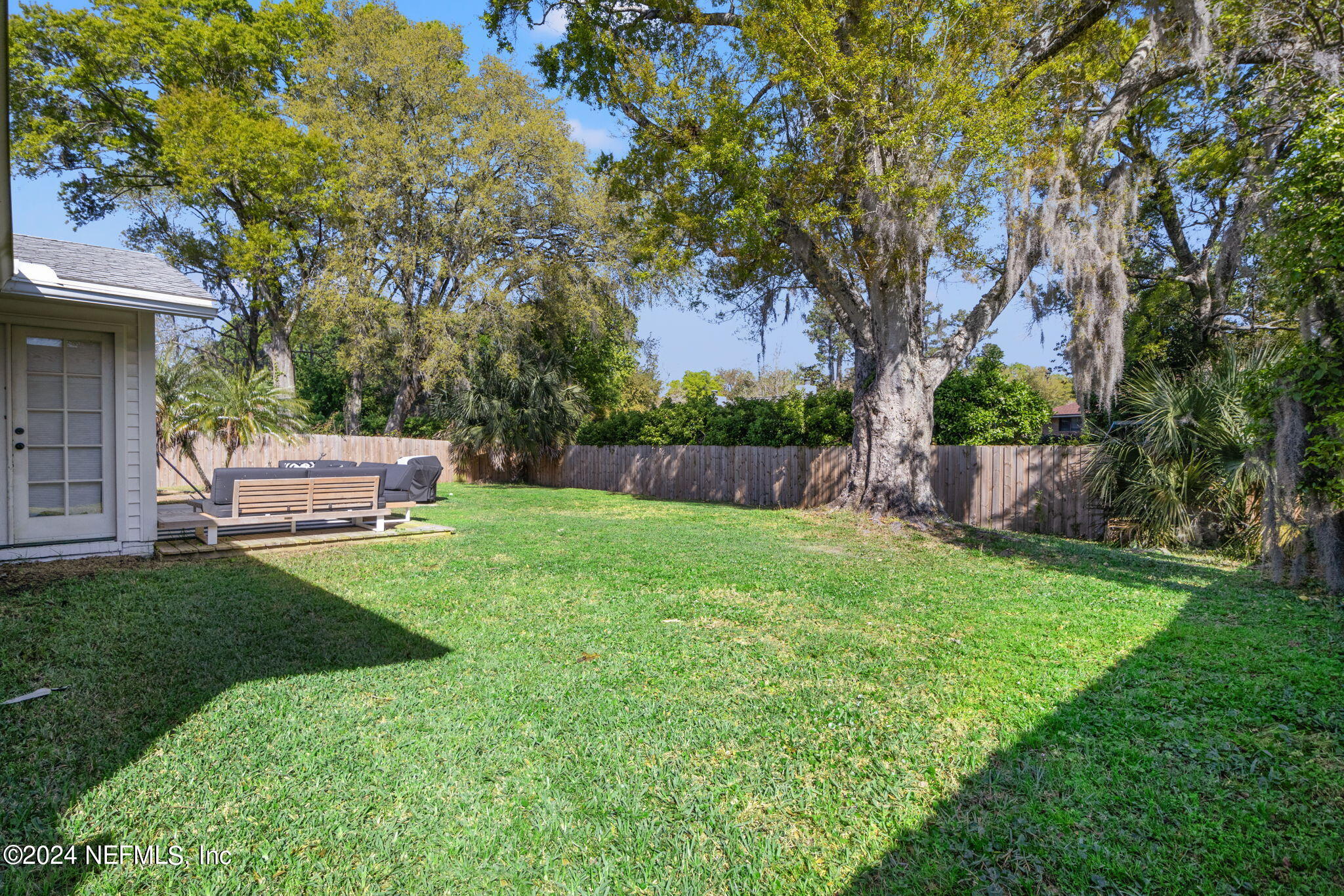 2923 CABALLERO Drive