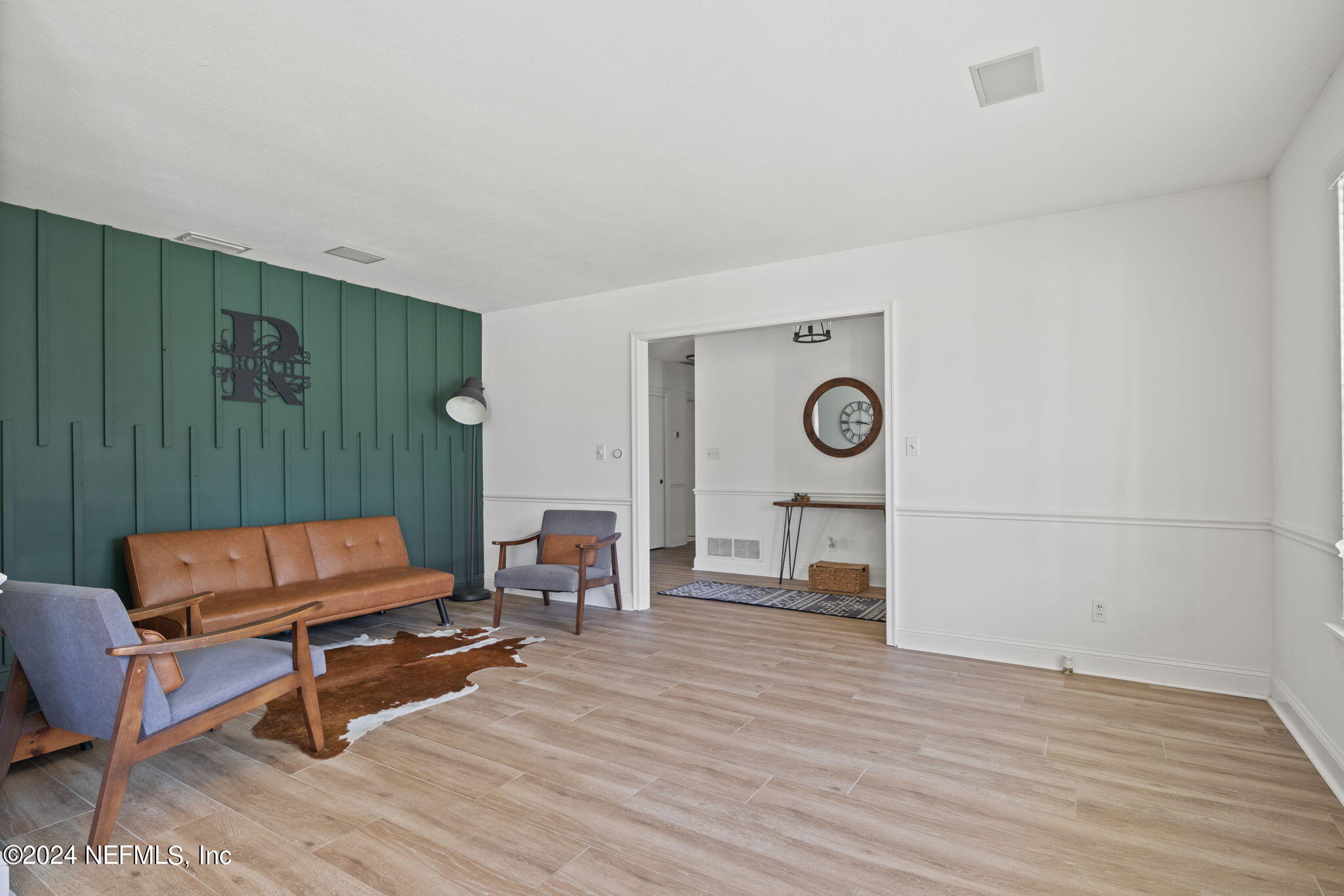 2923 CABALLERO Drive