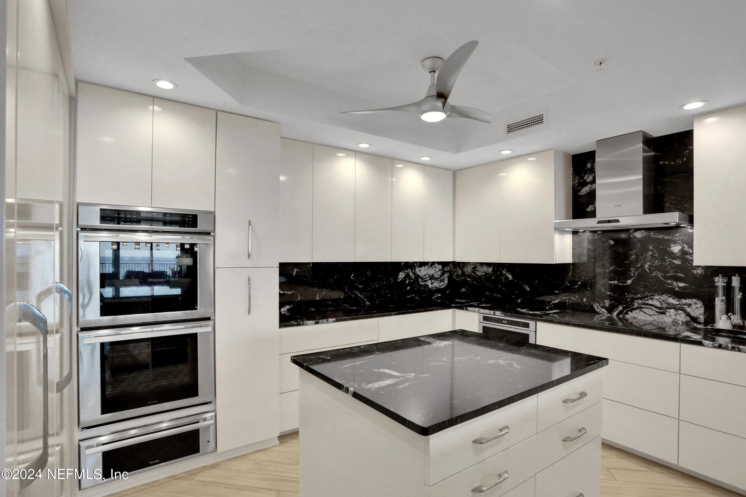 1031 1ST Street S, 305