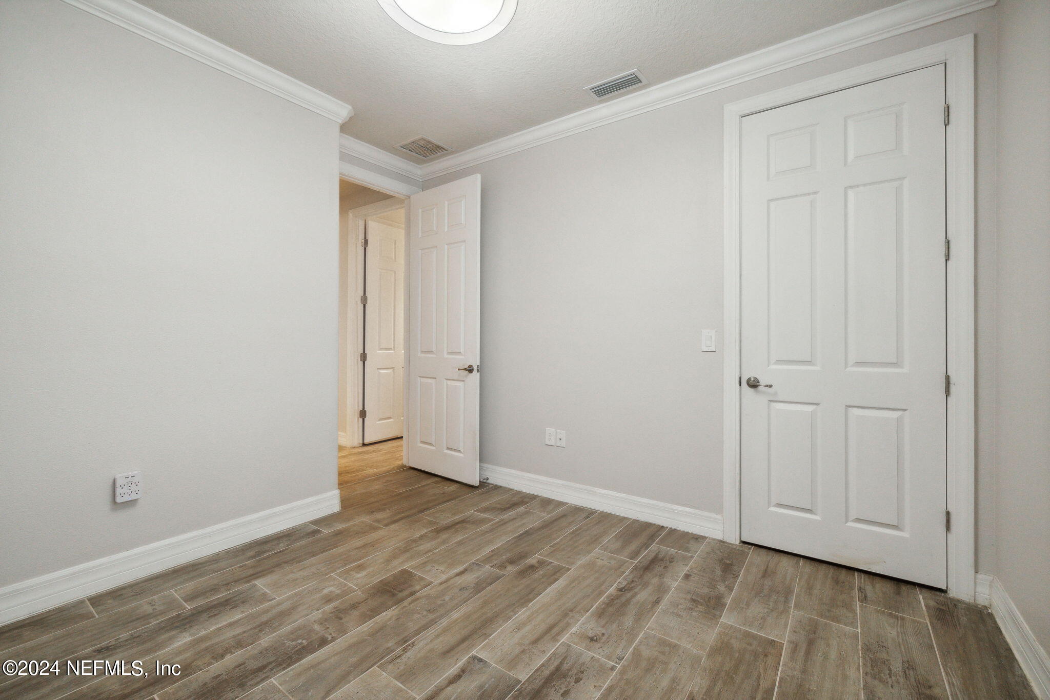 376 EAGLE PASS Drive