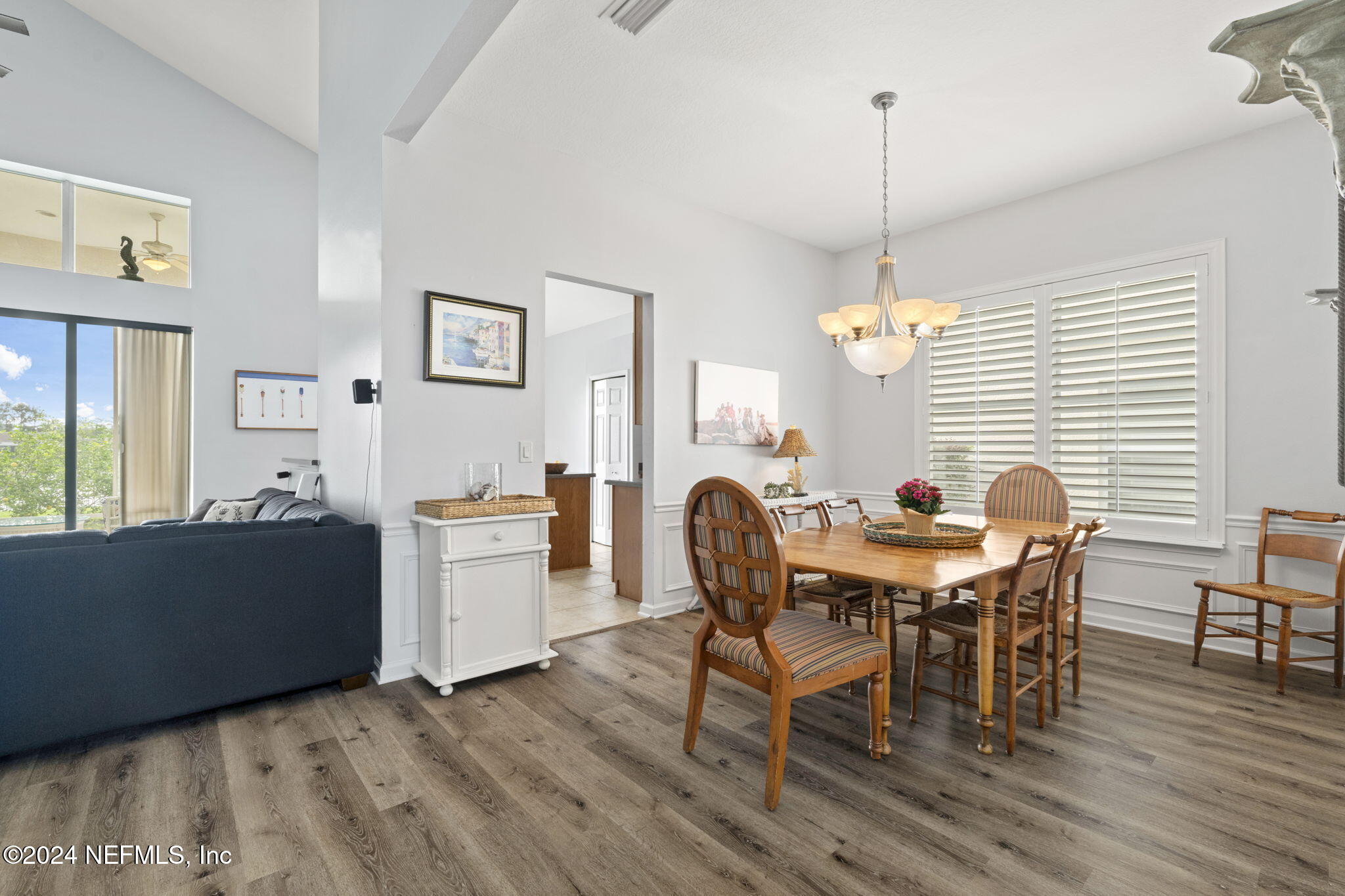 9256 WATERGLEN Lane