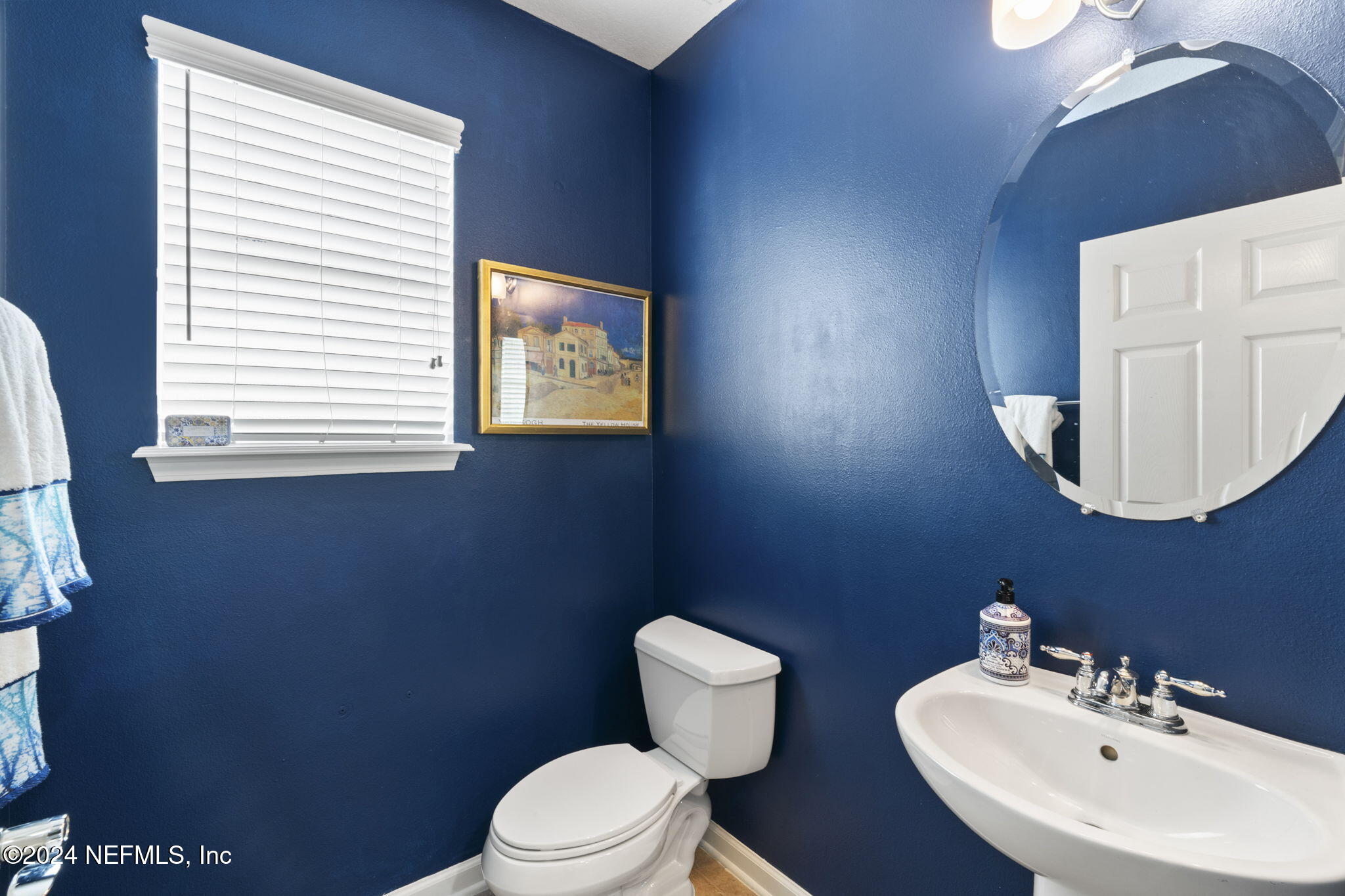 9256 WATERGLEN Lane
