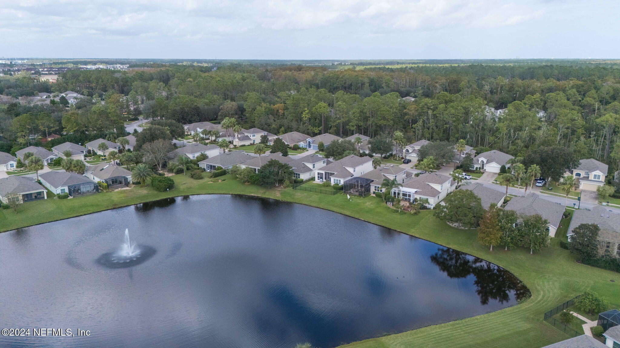 9256 WATERGLEN Lane