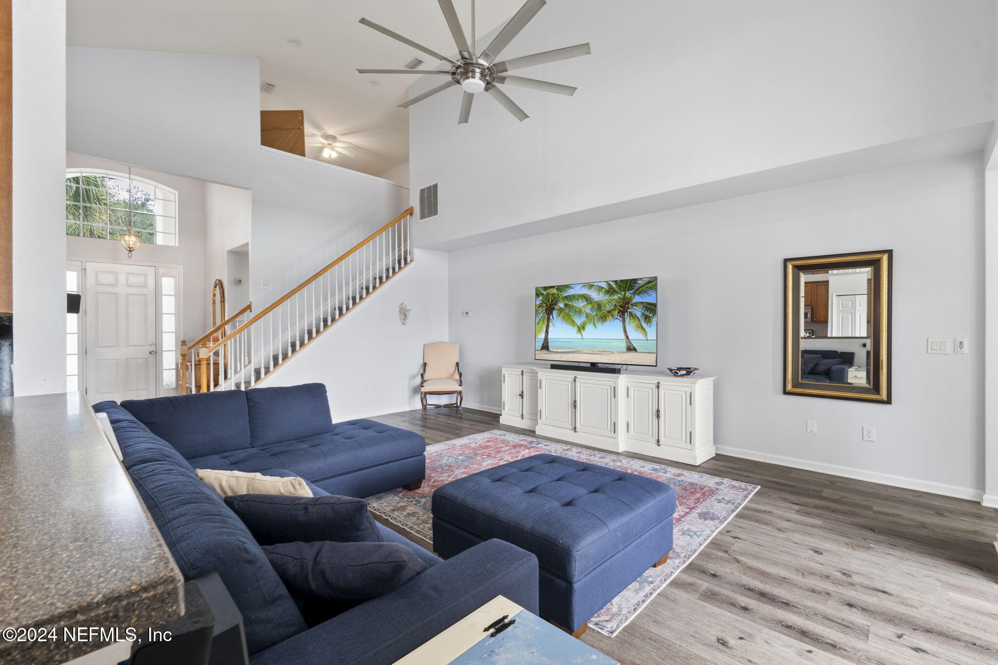 9256 WATERGLEN Lane